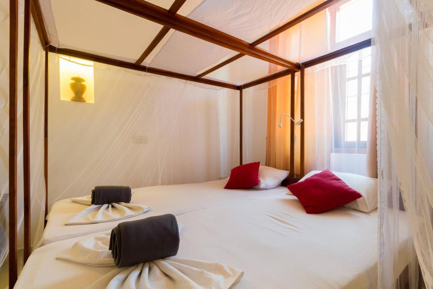 Angel Inn Guest House