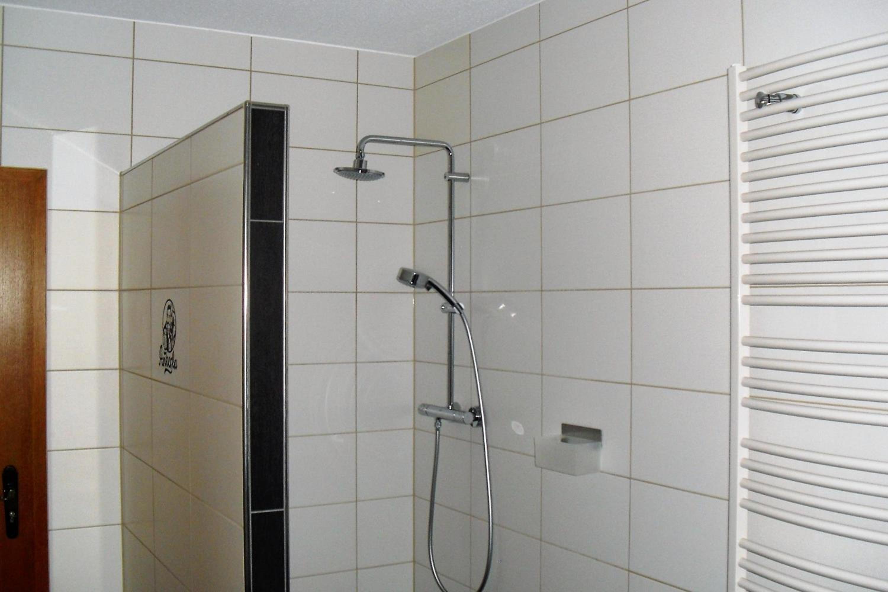 Photo 35