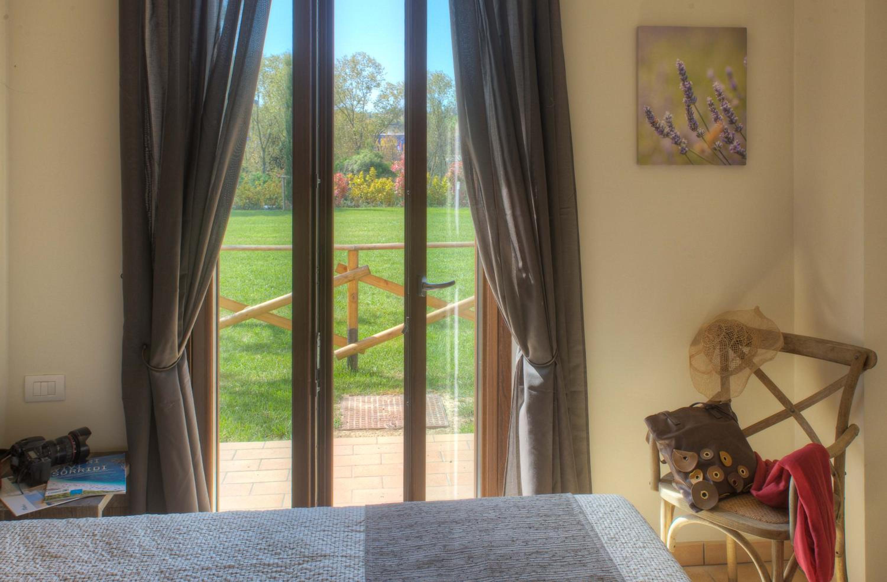 Villa Gens Camuria
