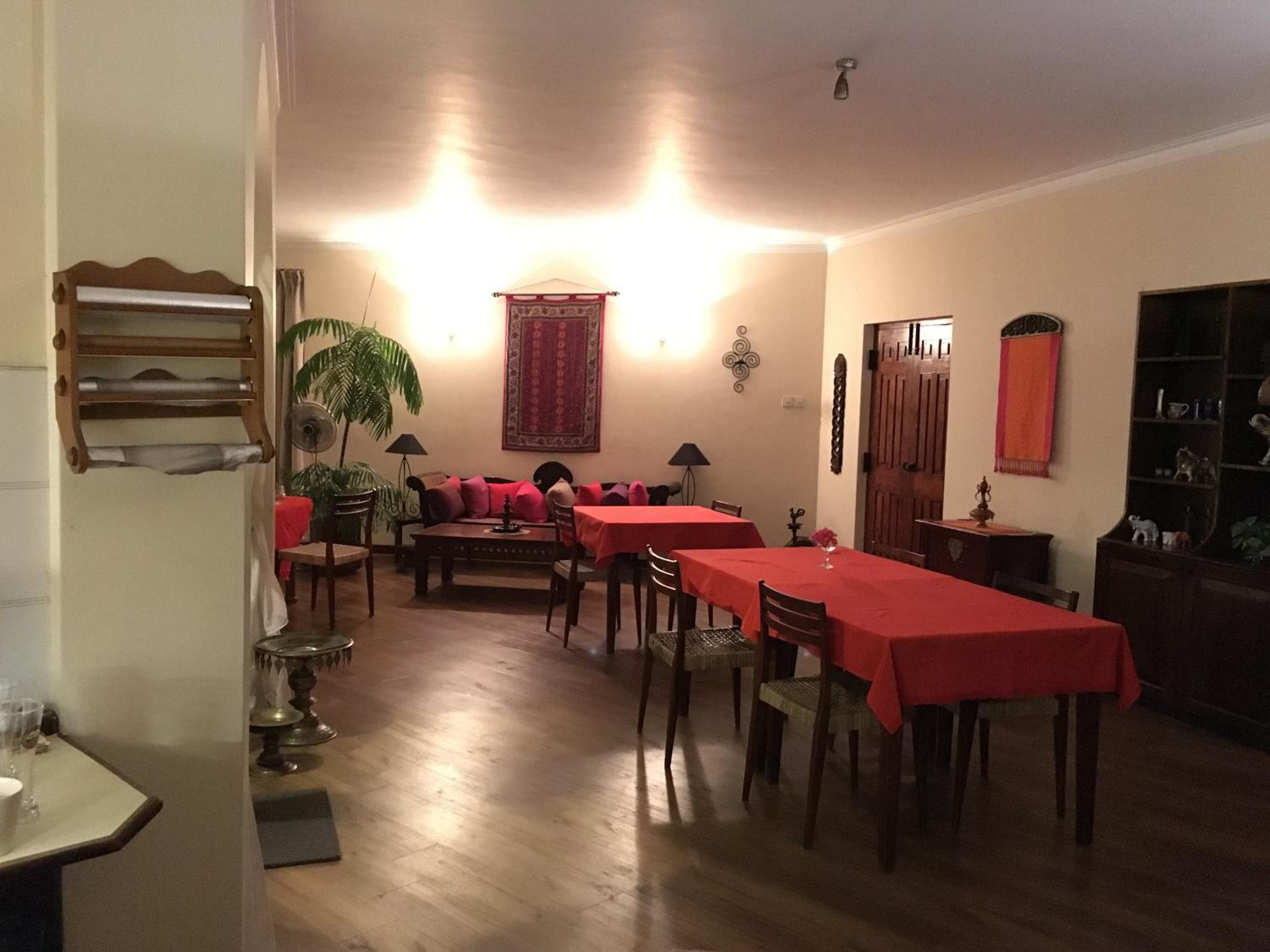Villa 49