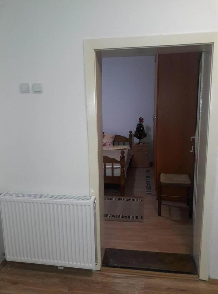 Photo 51
