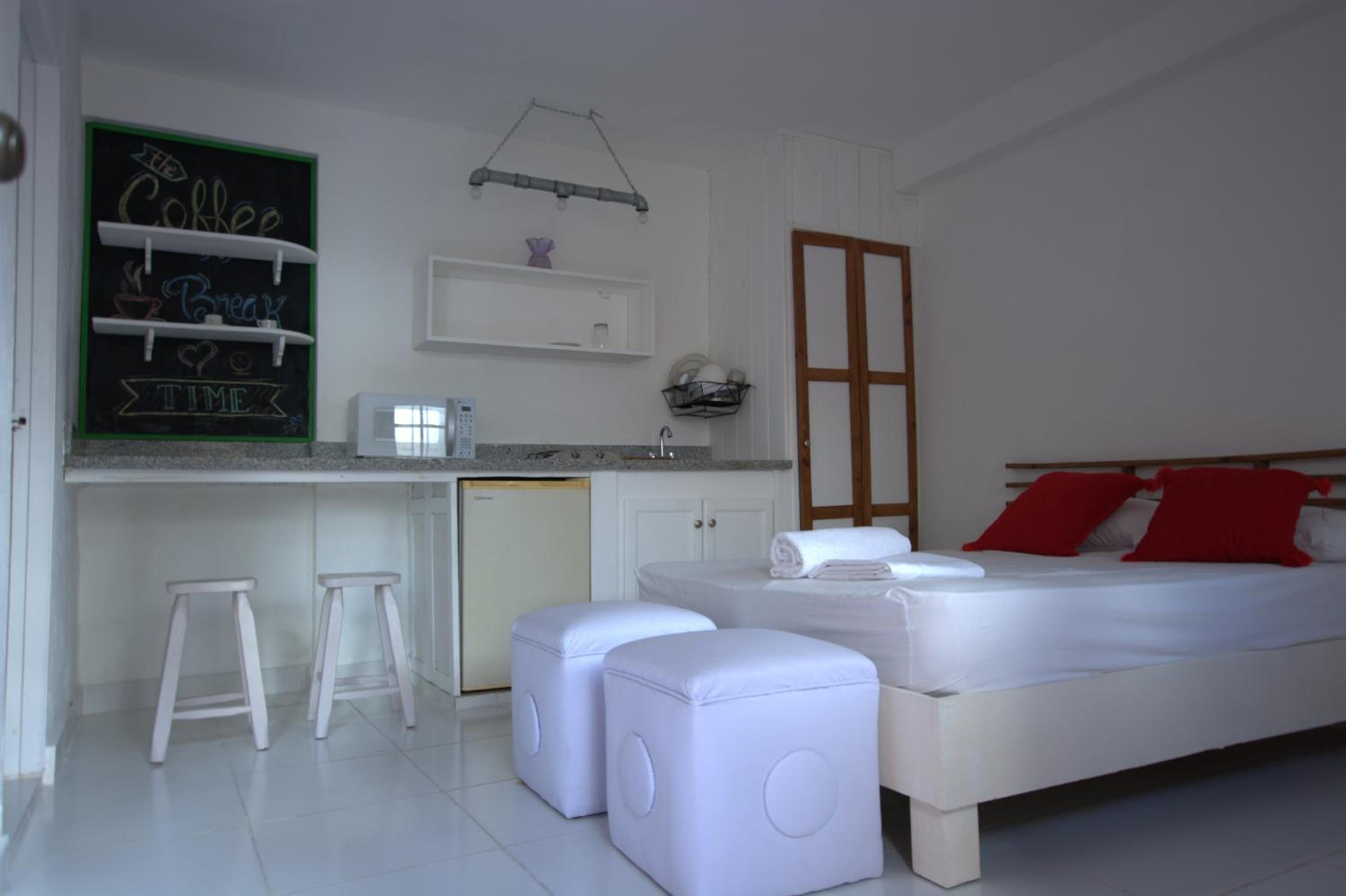 La Puerta Roja Guest House view 3