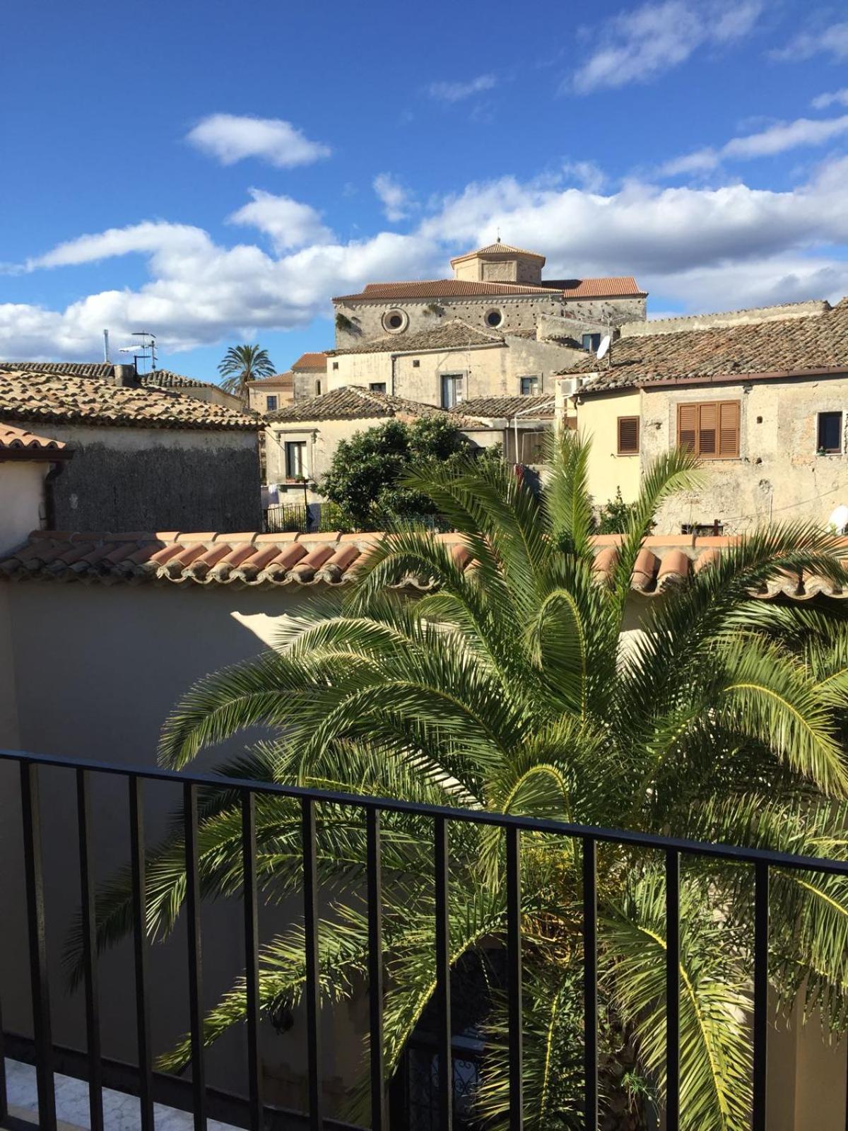 Palazzo Candida B&B