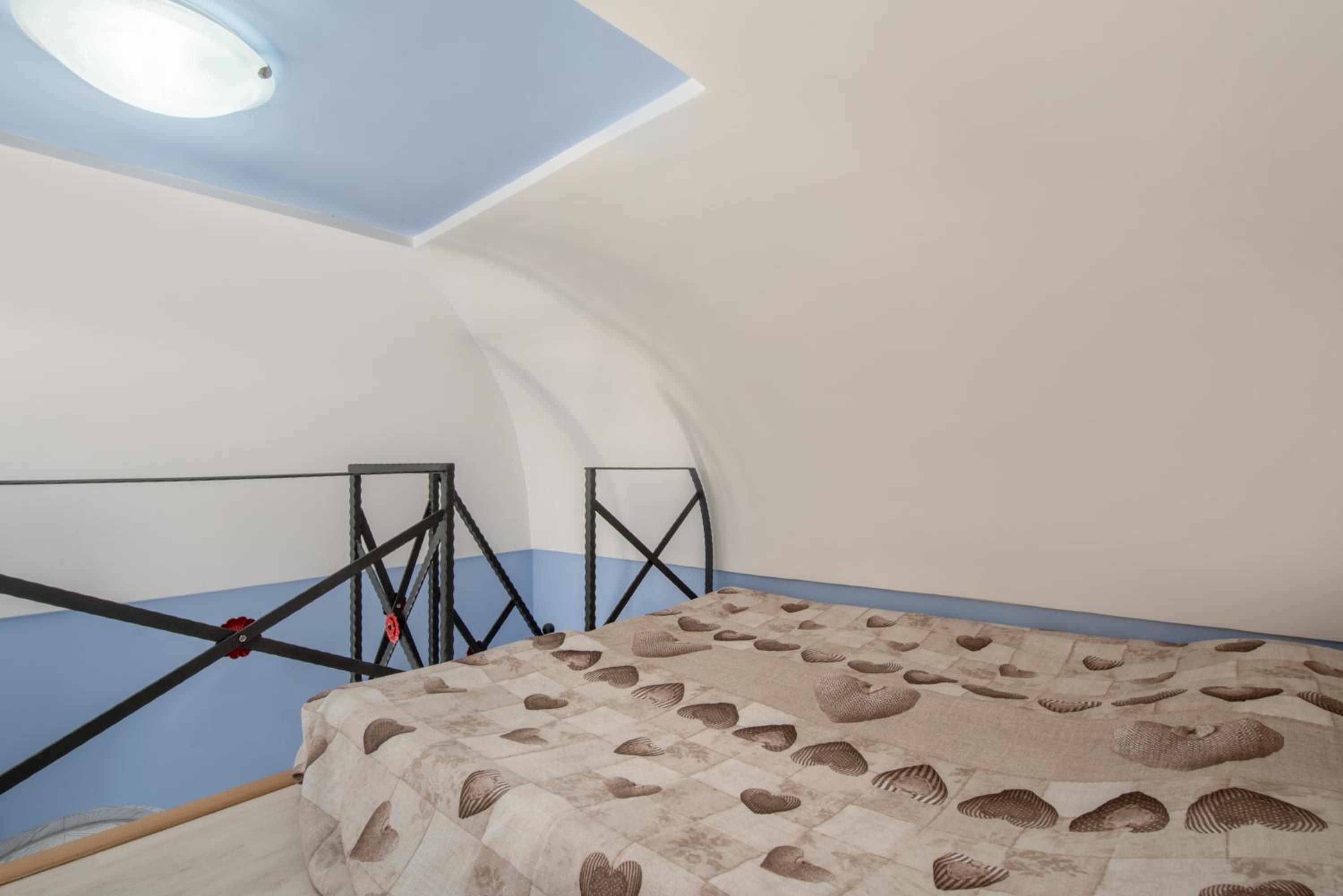 Villa Mami Luroviga