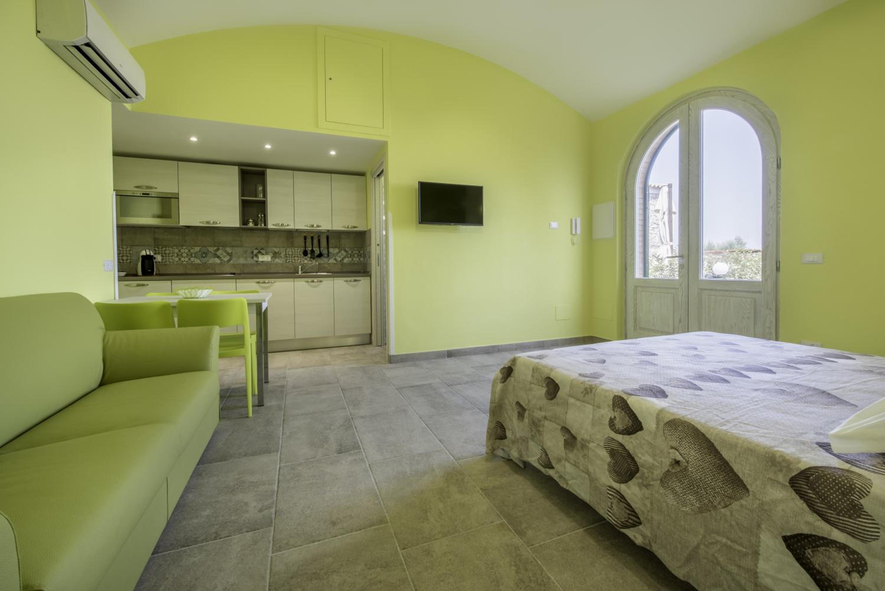 Villa Mami Luroviga