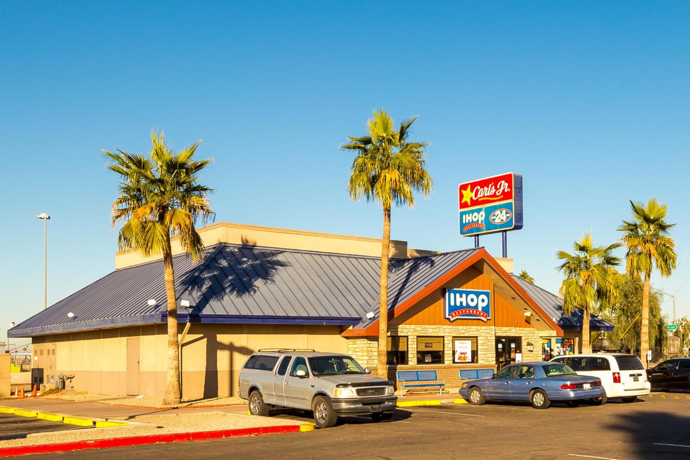 Travelers Inn - Phoenix 3