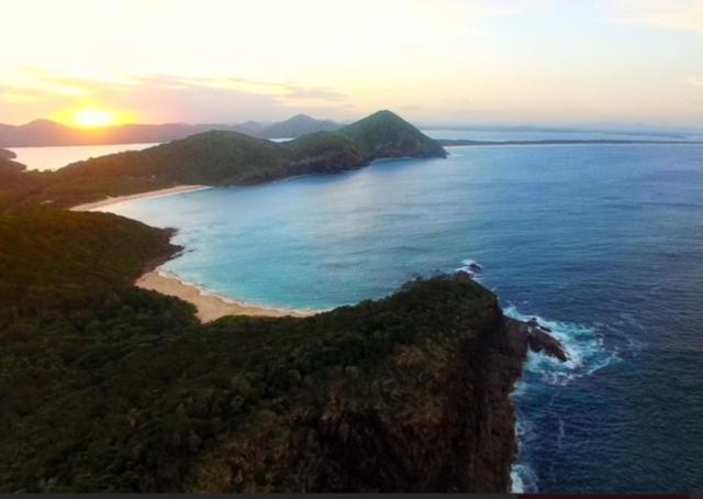 Boom 8 Boomerang Beach