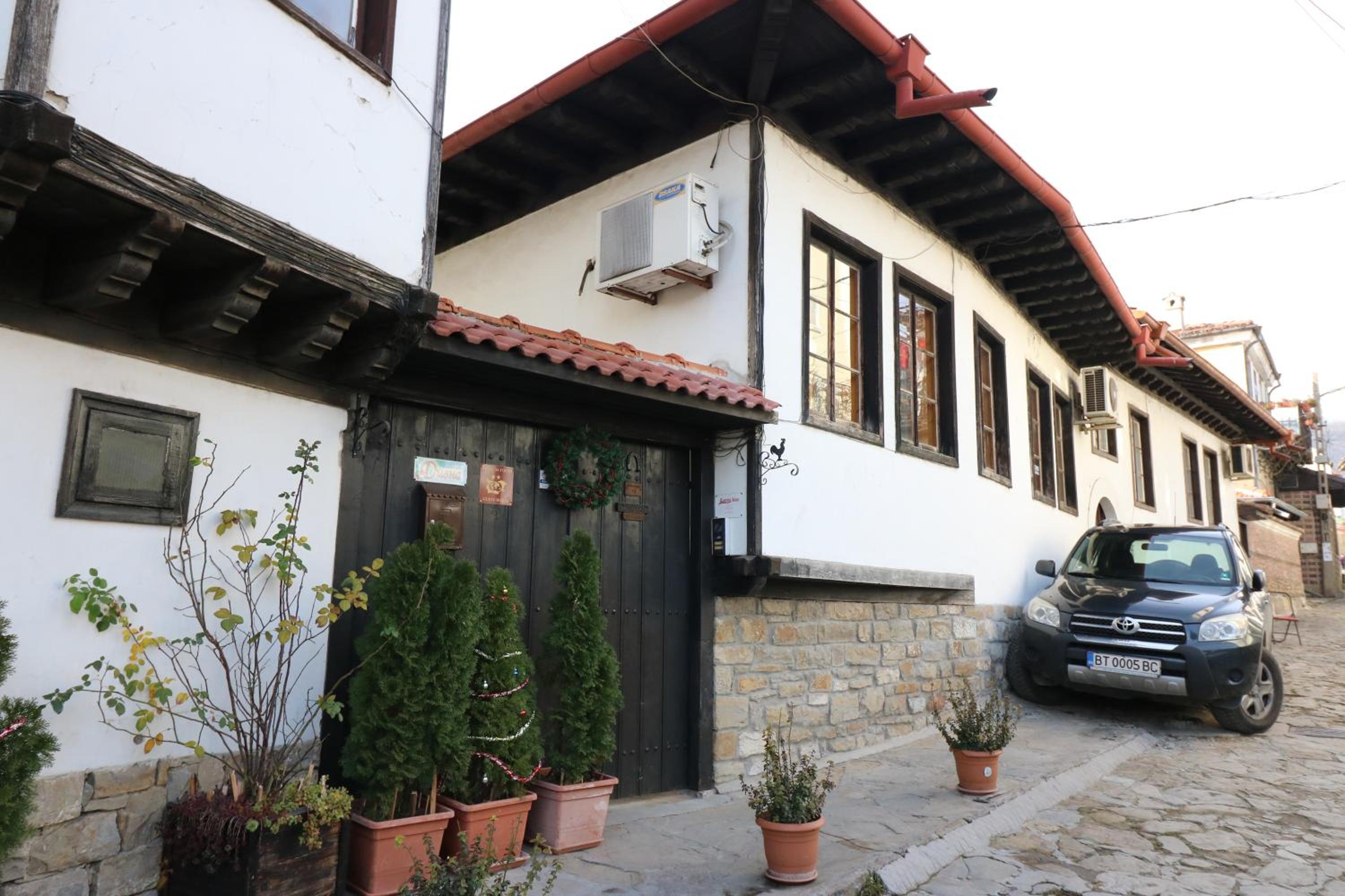 Divna Guest House