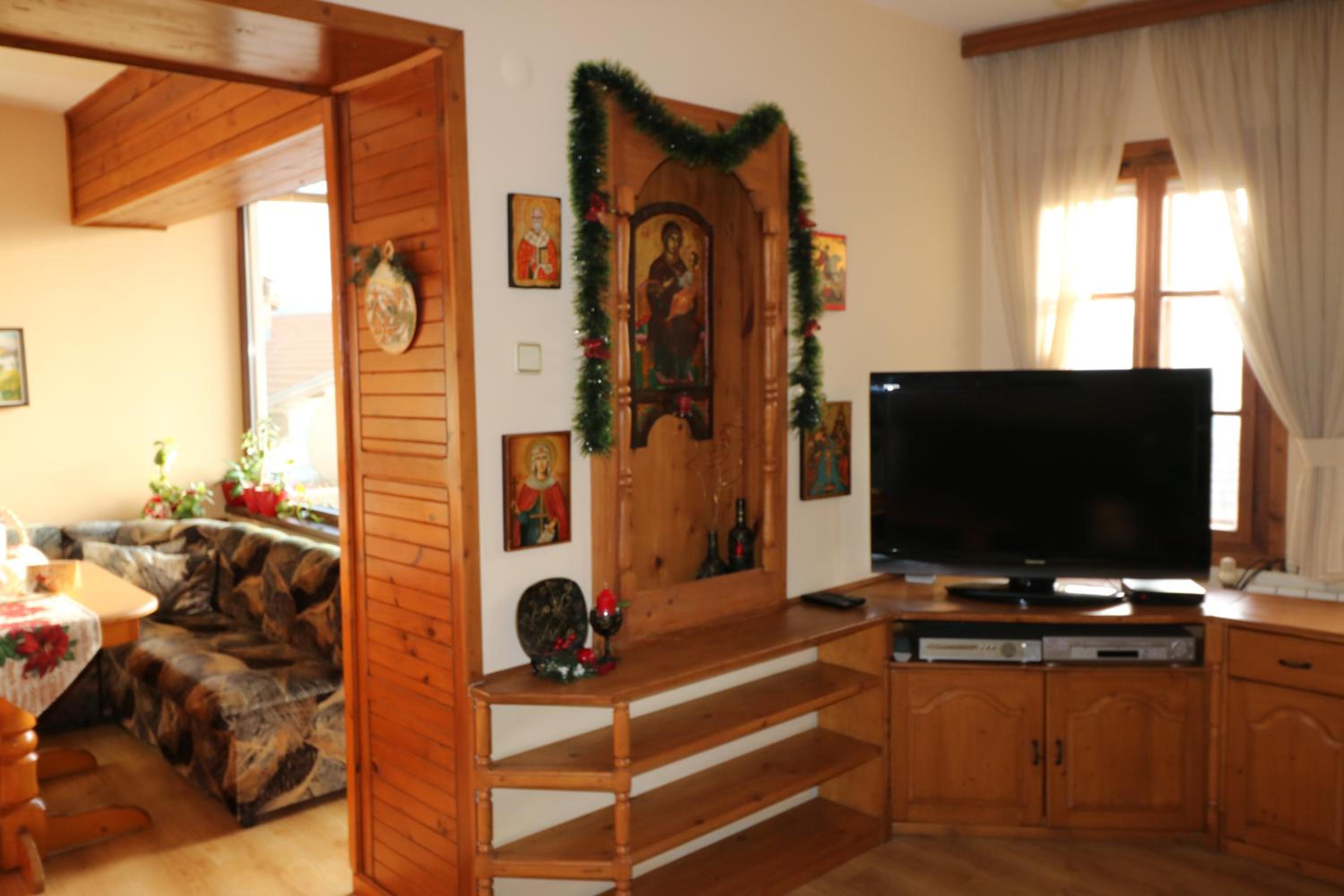 Divna Guest House