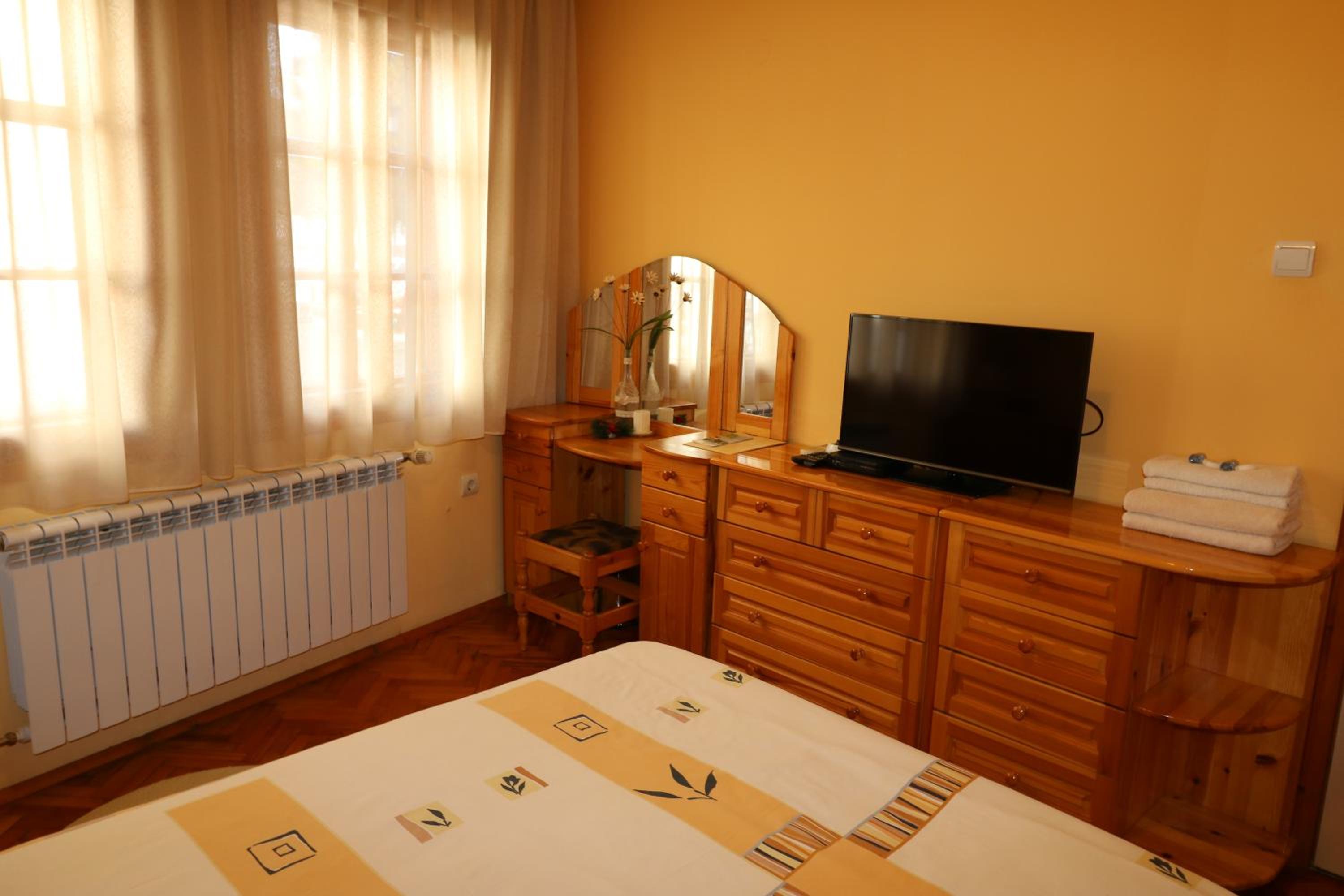 Divna Guest House