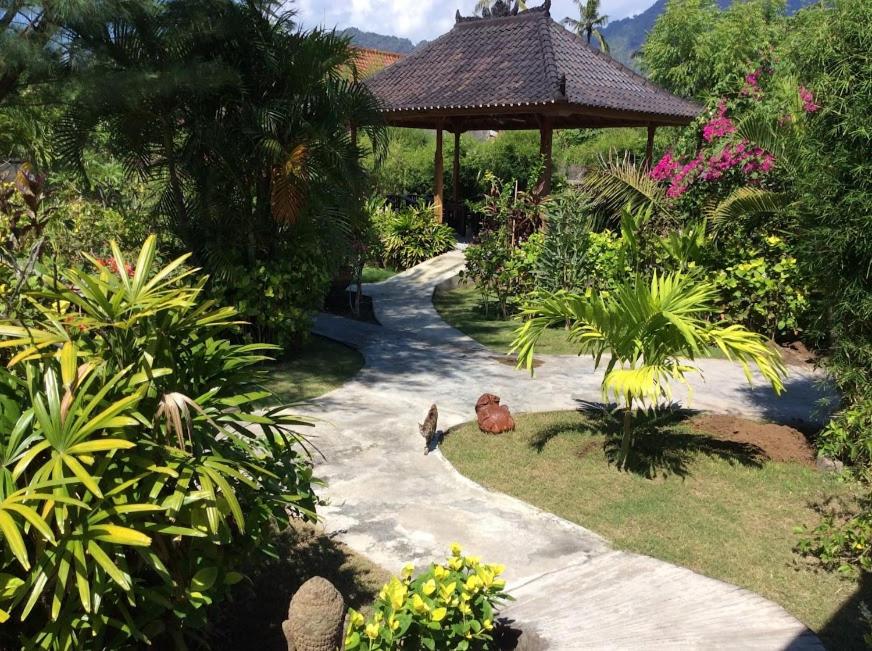 Taman Dewi Sri Villa et Bungalow