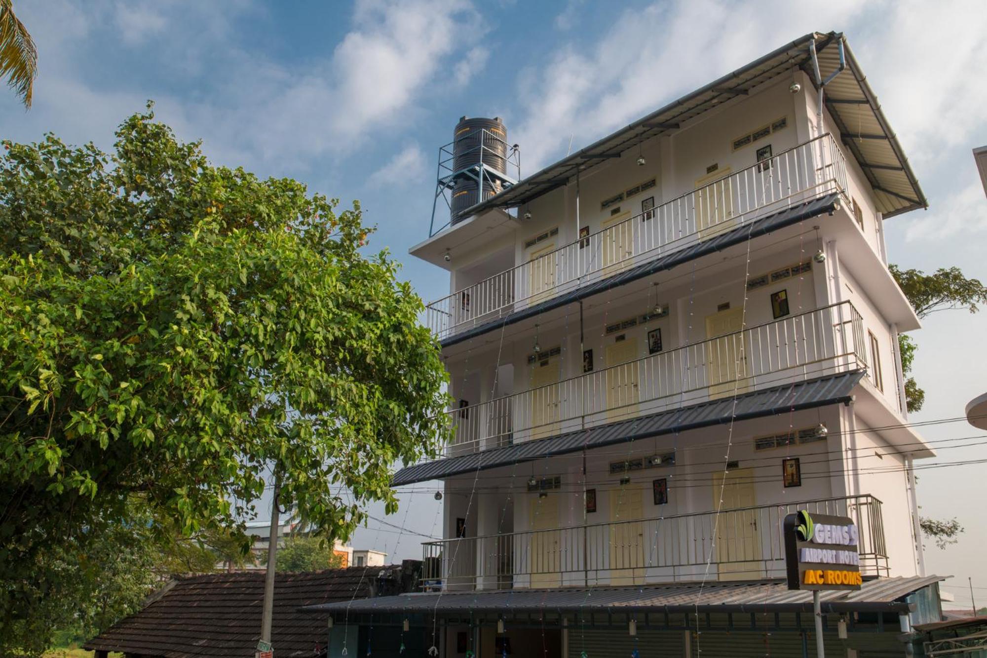 Cochin Vacations - Gems 9 Airport Hotel - Property Image 1