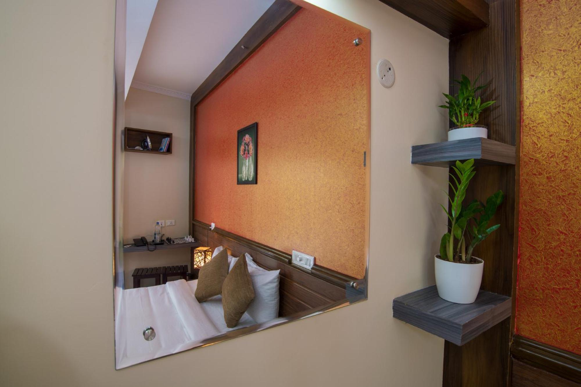 Cochin Vacations - Gems 9 Airport Hotel - Property Image 5