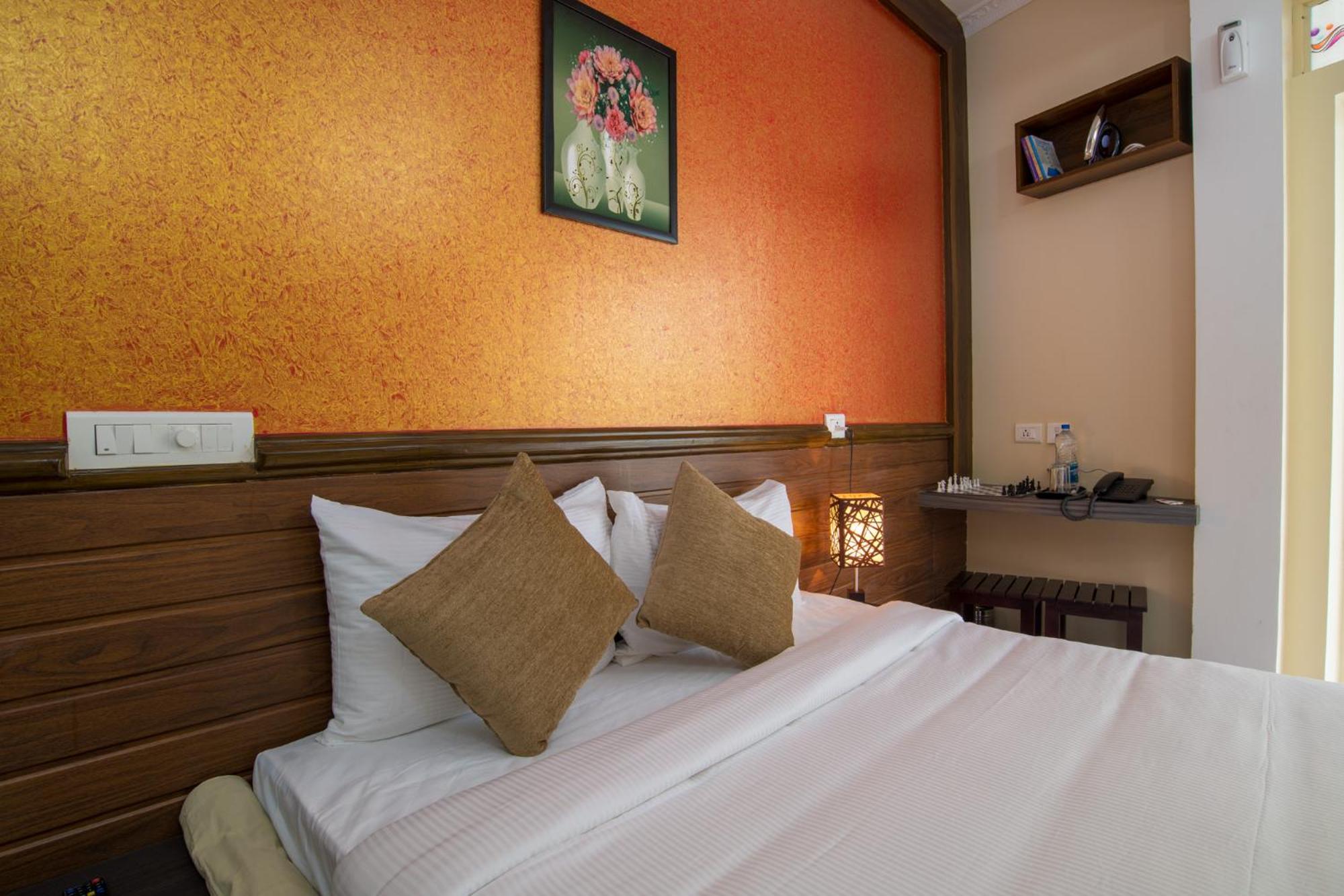 Cochin Vacations - Gems 9 Airport Hotel - Property Image 7