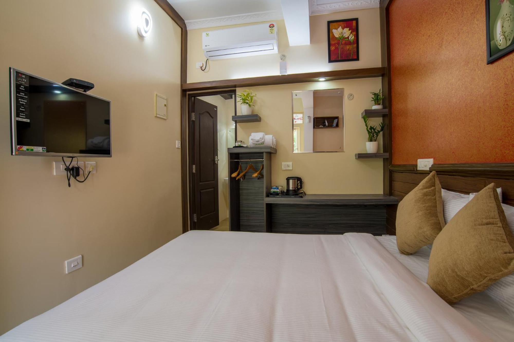 Cochin Vacations - Gems 9 Airport Hotel - Property Image 8
