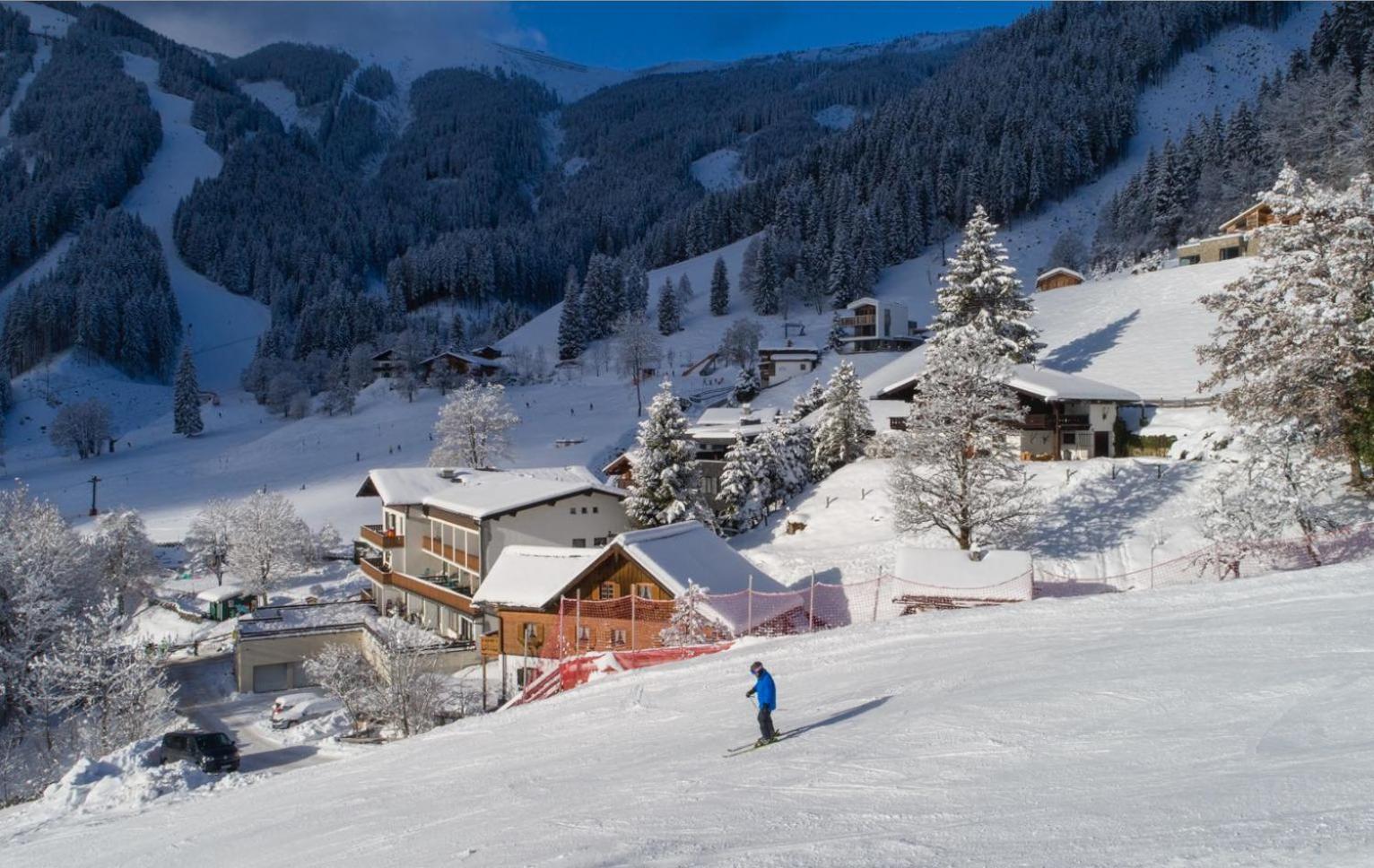Sunny Ferienwohnungen Ski In - Ski Out - Self Check-in