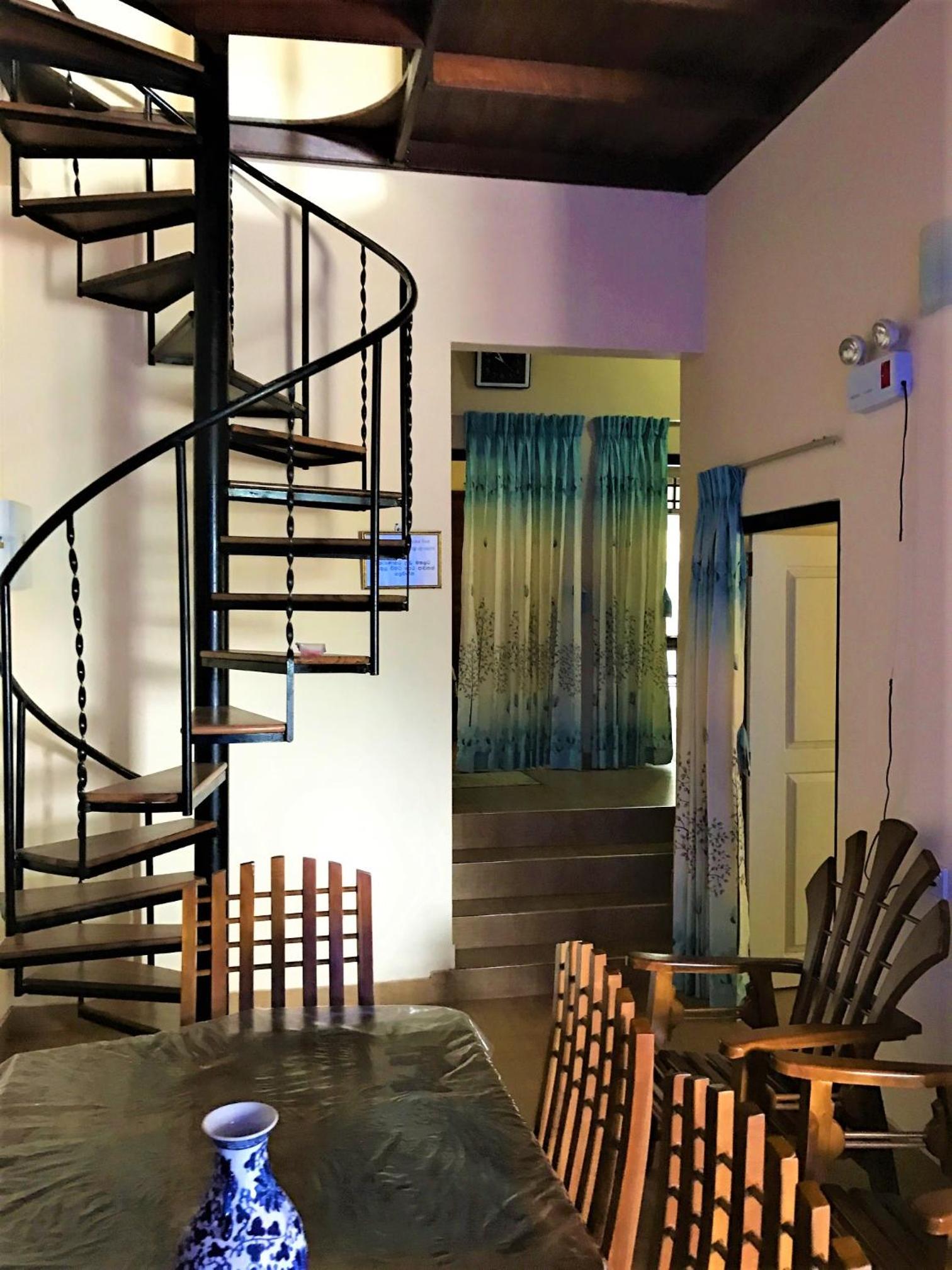 Winter Dream Holiday Bungalow Nuwara Eliya view 5