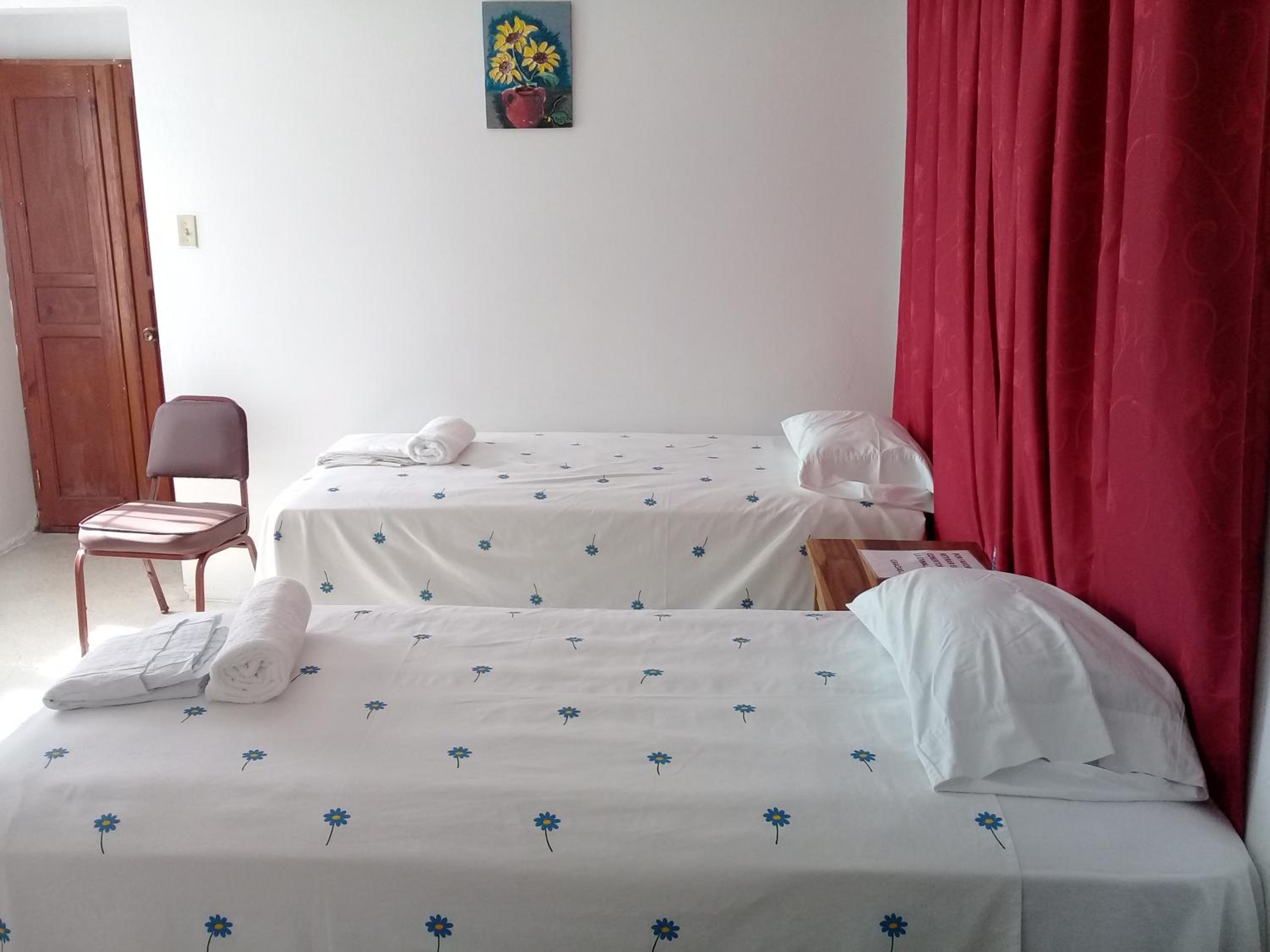 Hostel Quintonido view 2
