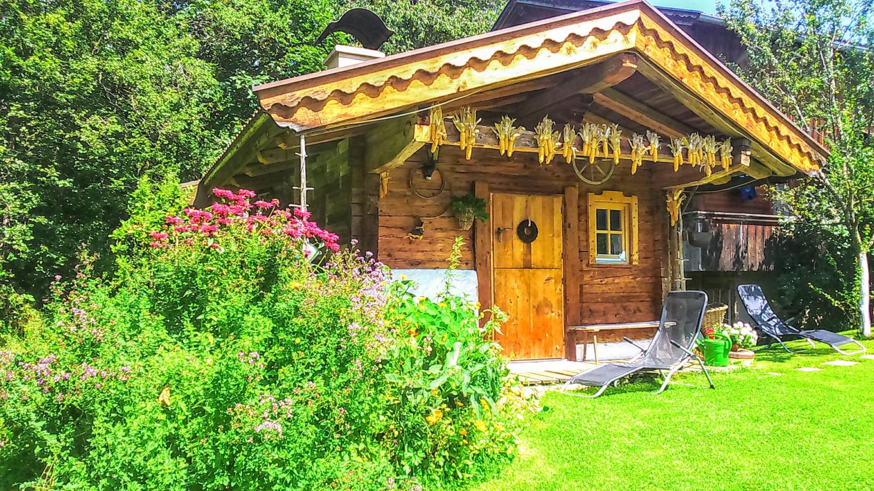 Wörglerhof's Hüttenapartments mit Kachelofen Farm Stay