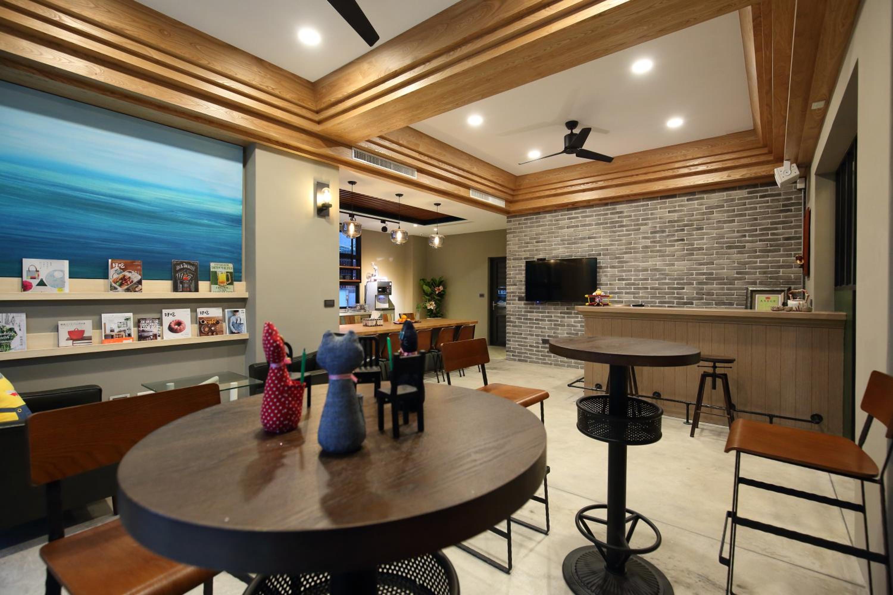 MIDORI Hostel