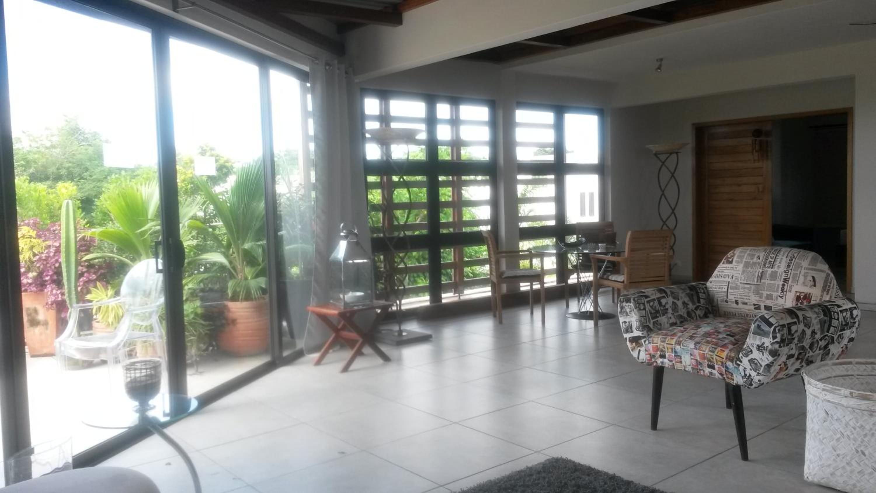 Apartment Atrium