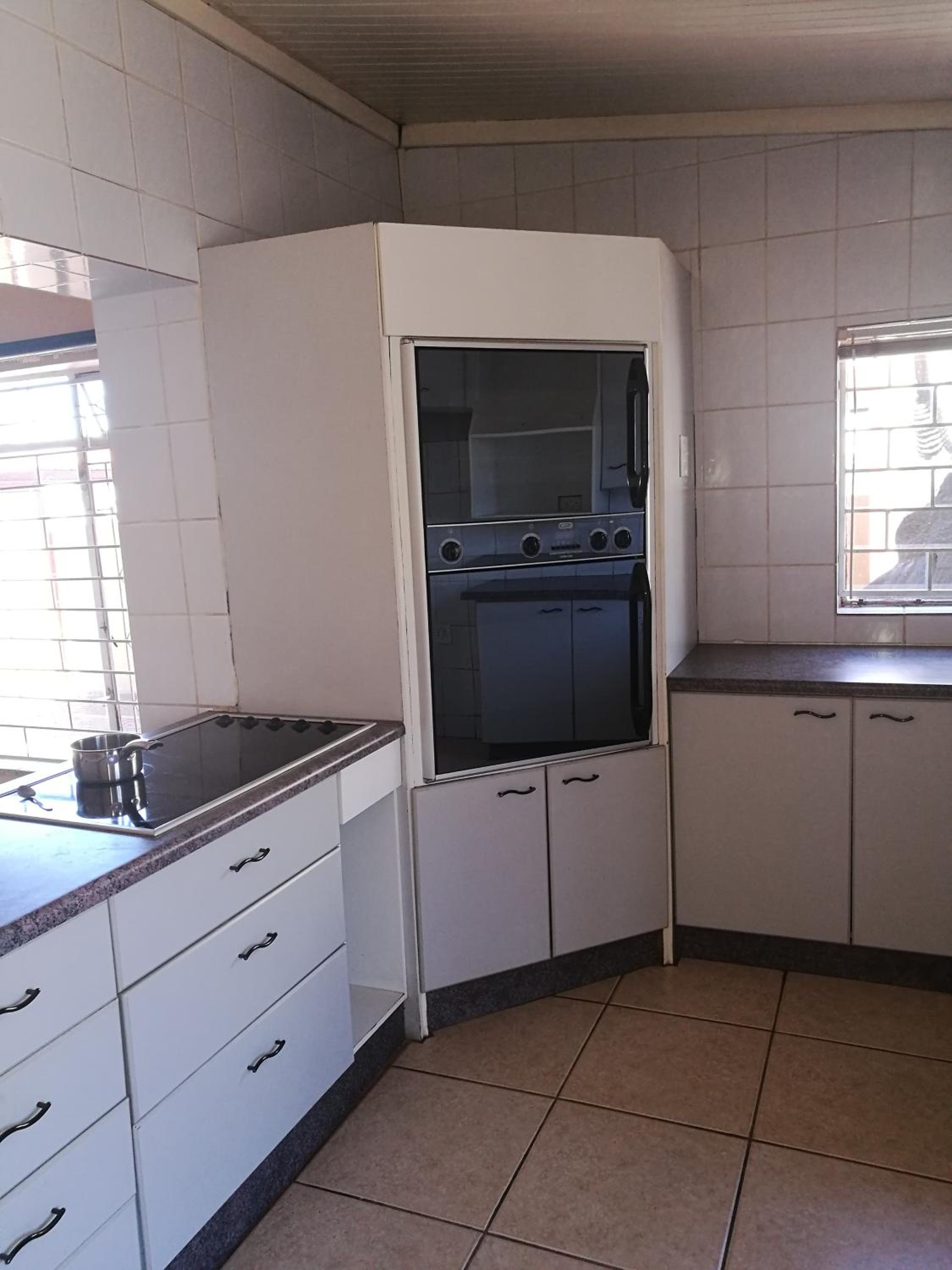 Naisar's Apartments Primrose,Johannesburg
