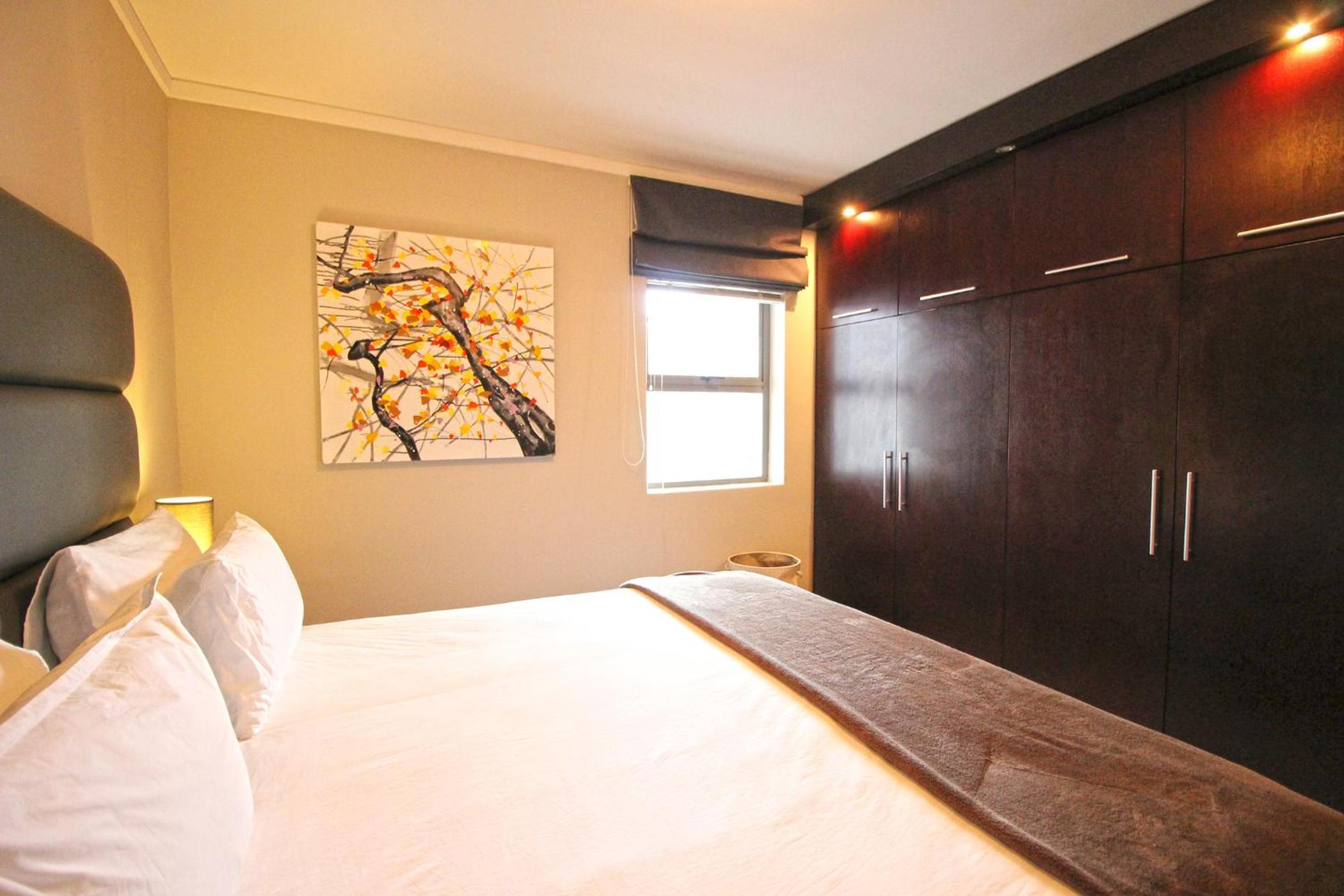 Icon Apartments