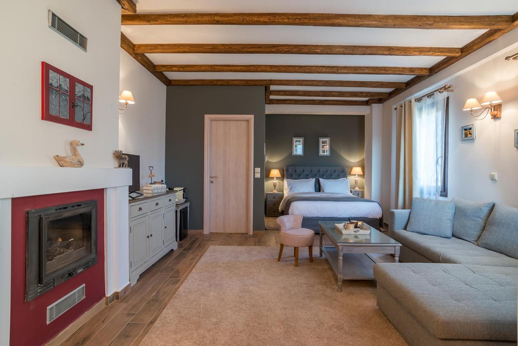 AlmondHouse Suites with Fireplace - ADULTS ONLY