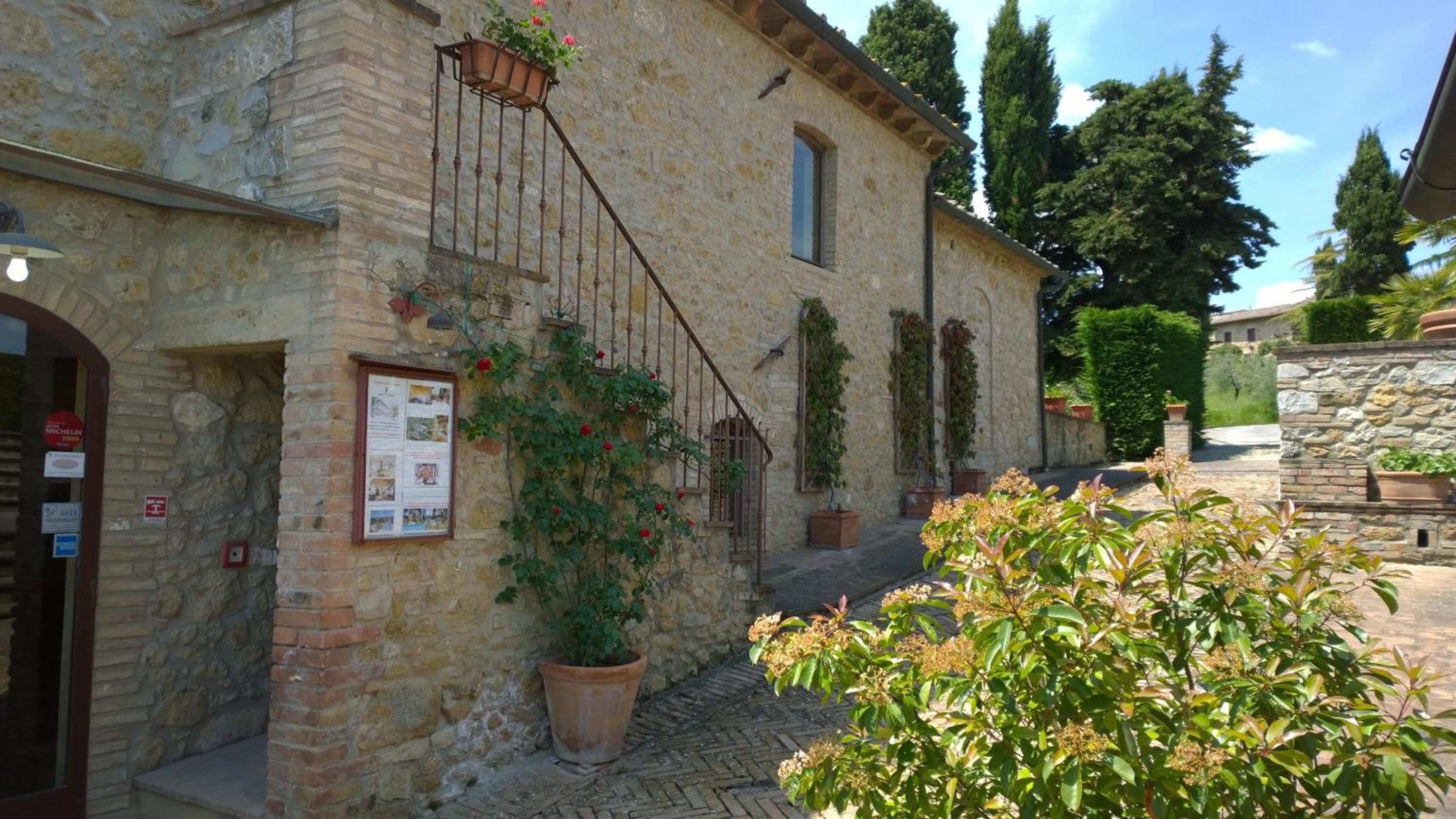 Rocca degli Olivi