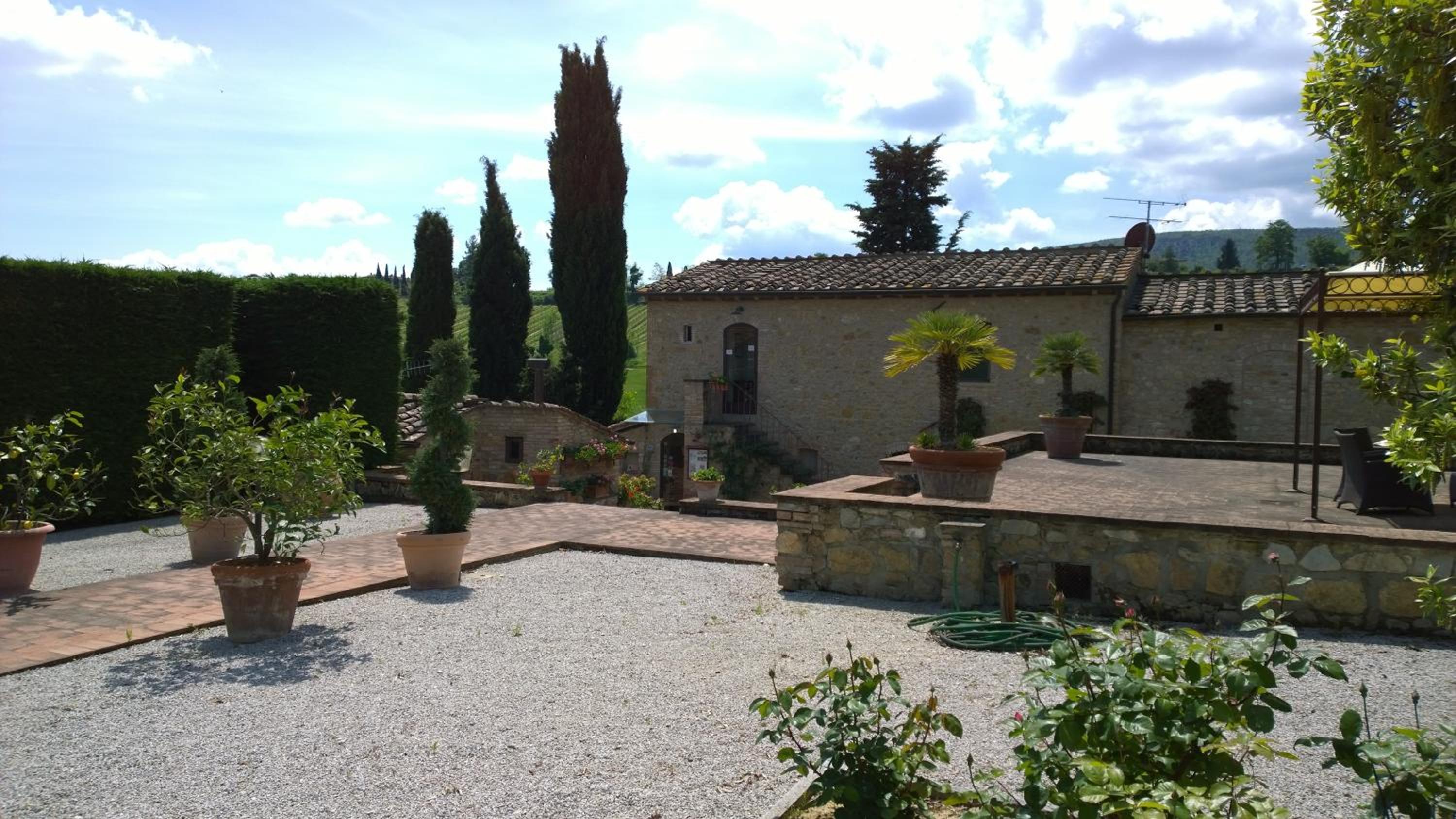 Rocca degli Olivi