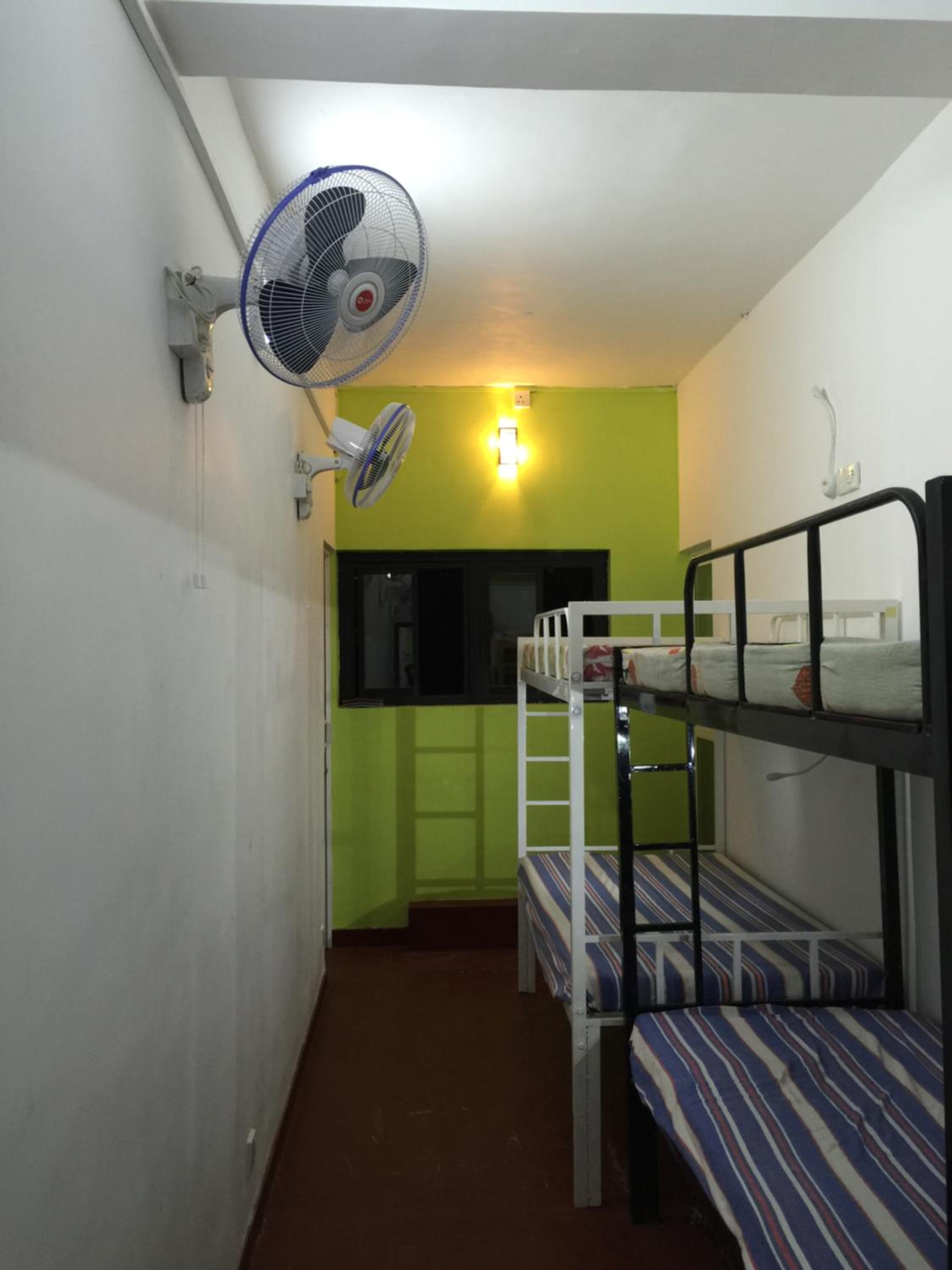 Colombo Downtown Monkey Backpackers Hostel