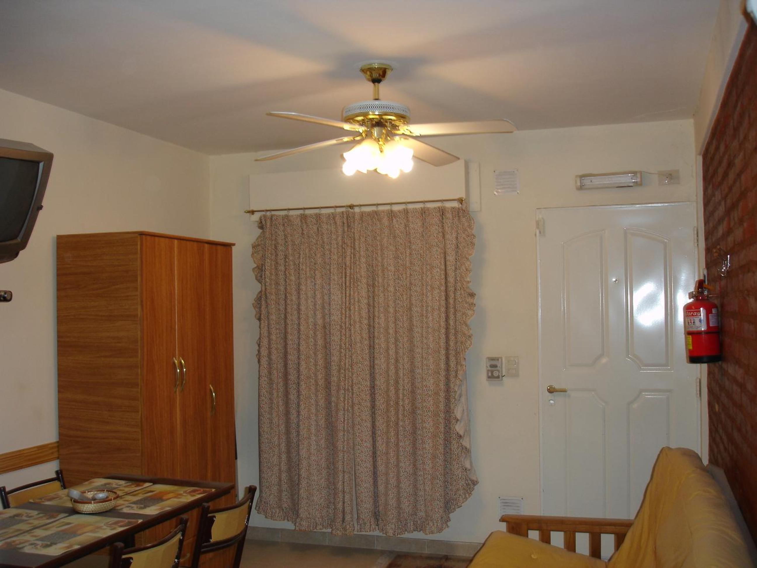 Glaniad Apartments