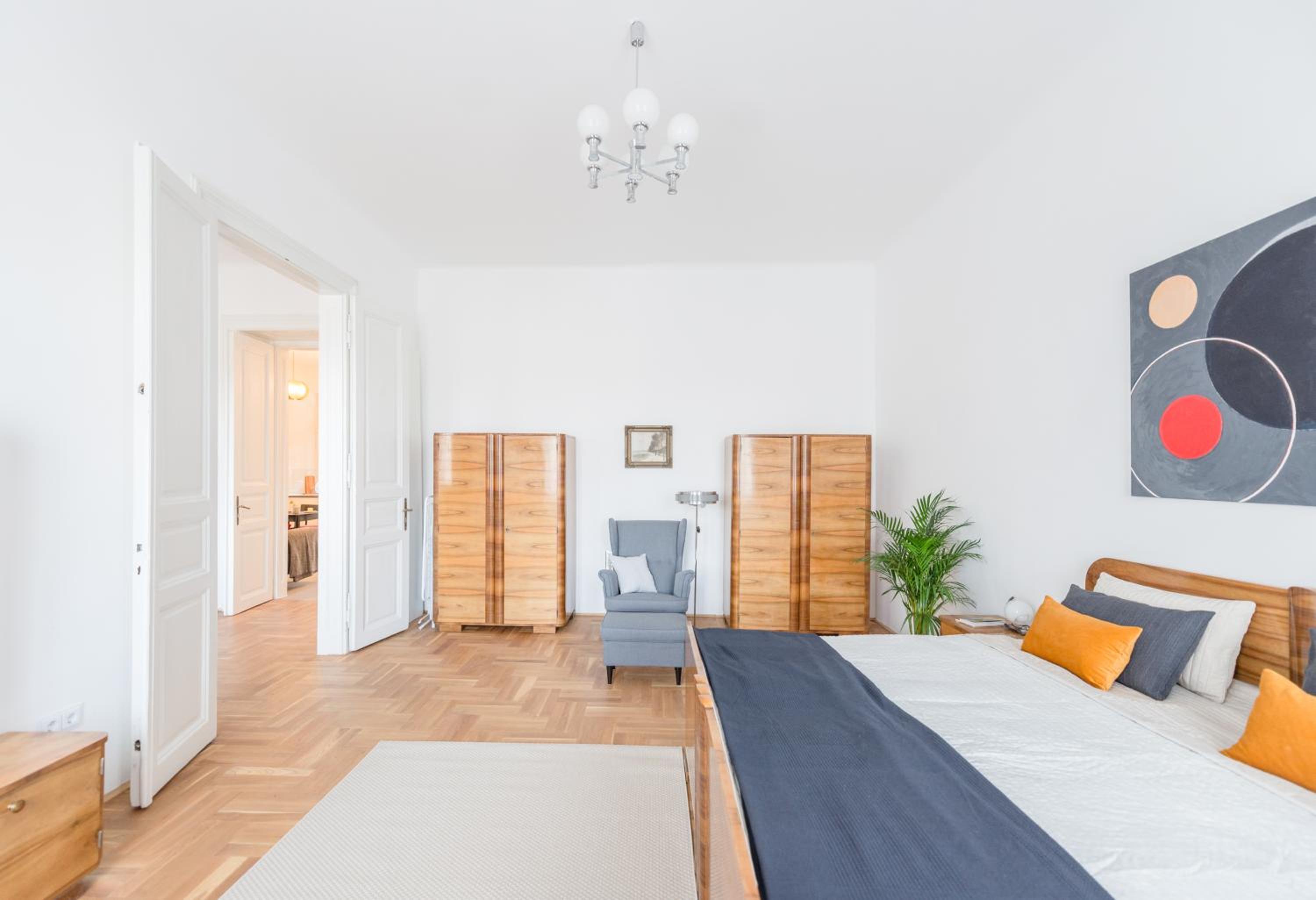 Modern Bauhaus
