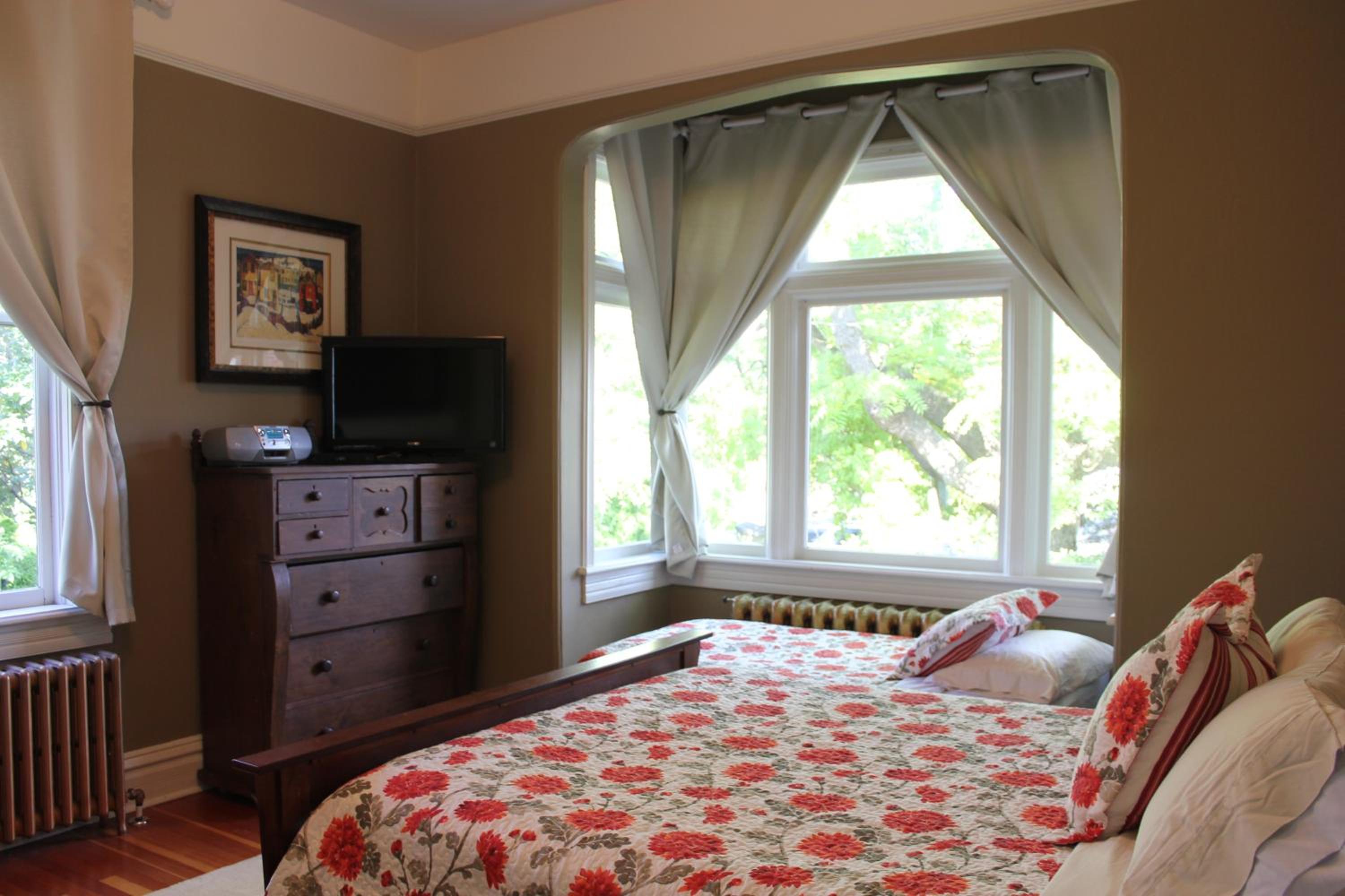 Robert Porter House Inn