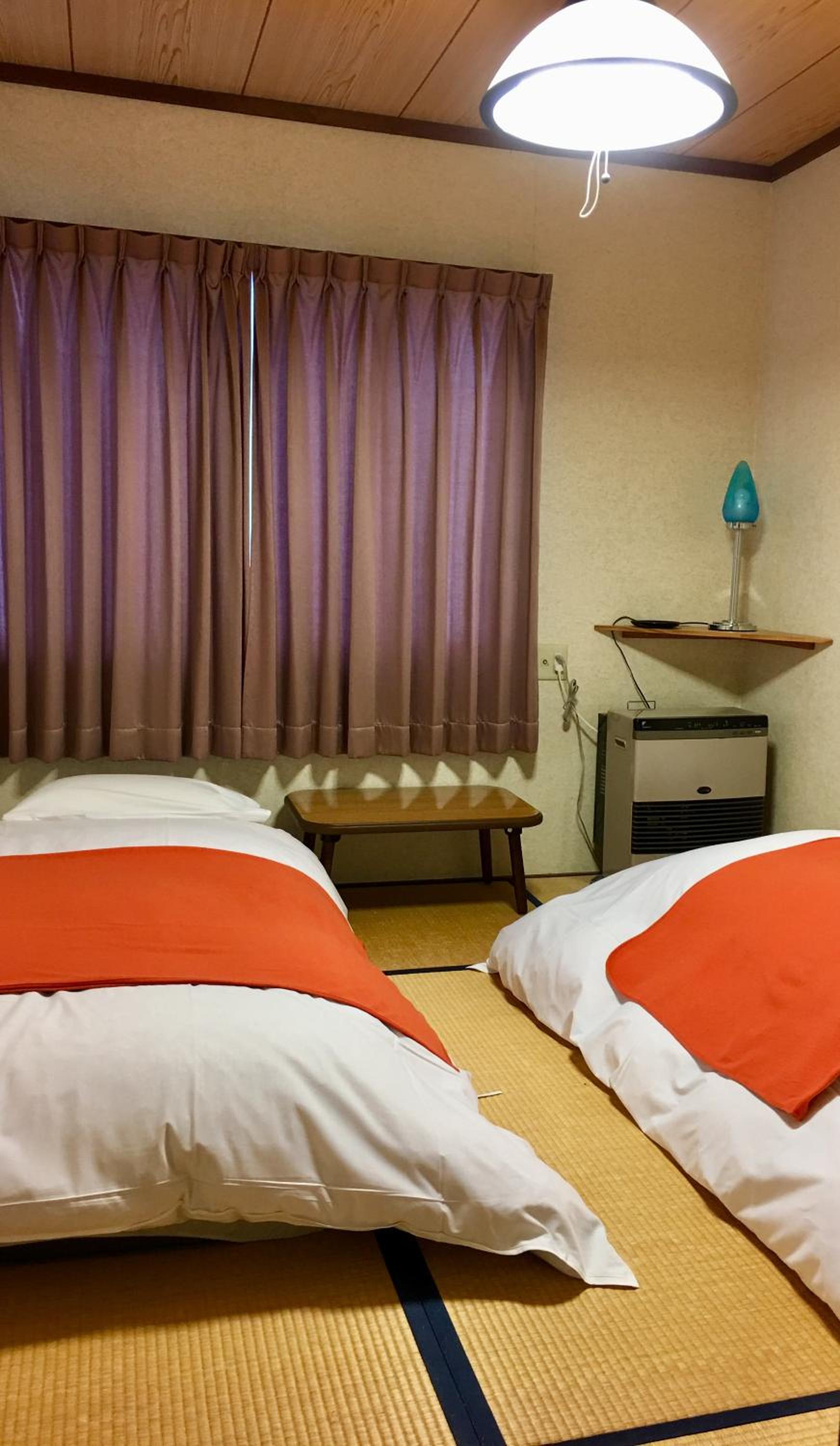 Photo 8