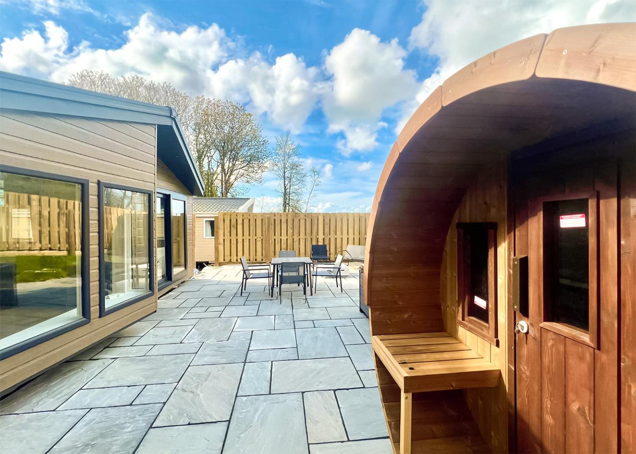 Hamlet Lodge Retreat At Calloose Holiday Park