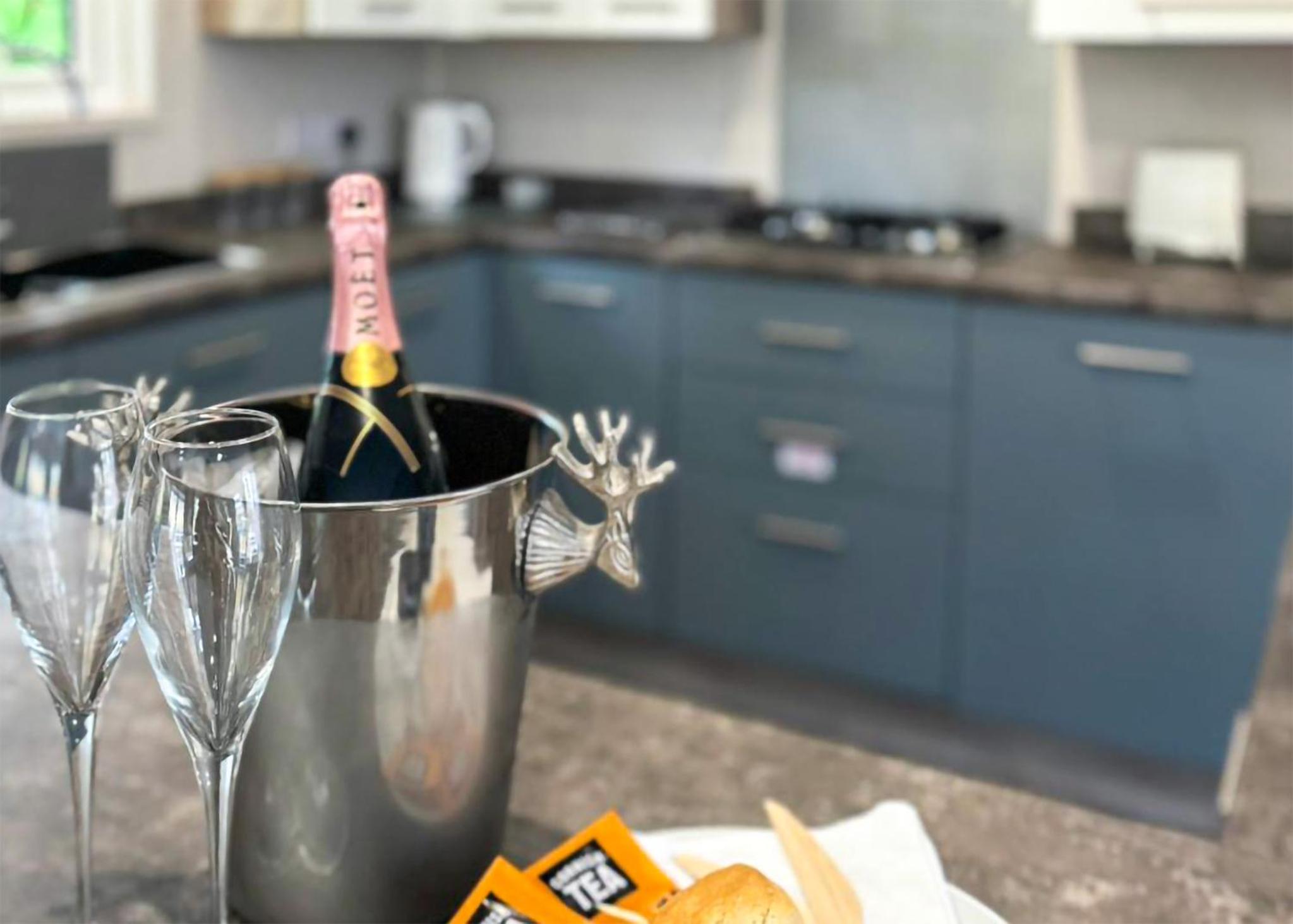 Hamlet Lodge Retreat At Calloose Holiday Park