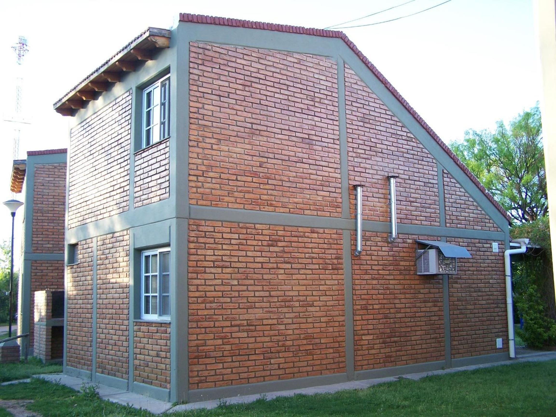Cabañas y Hotel Ebemys