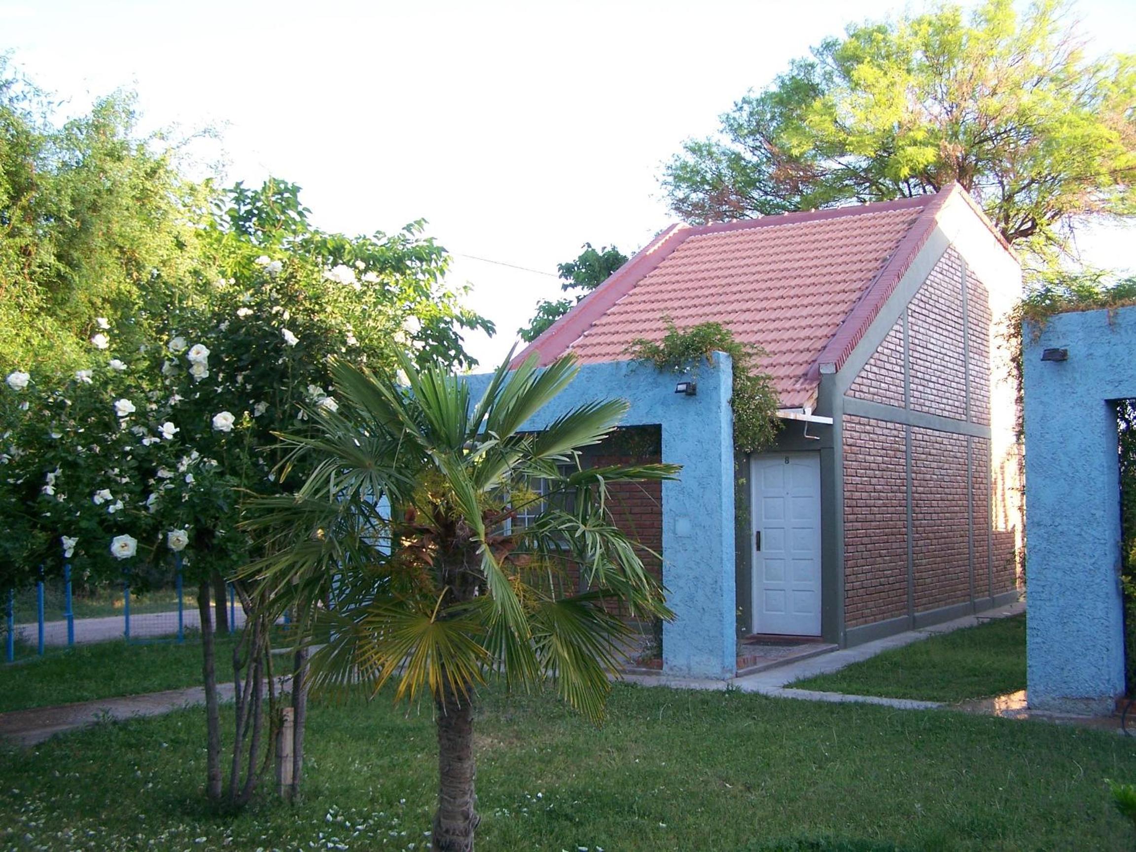 Cabañas y Hotel Ebemys
