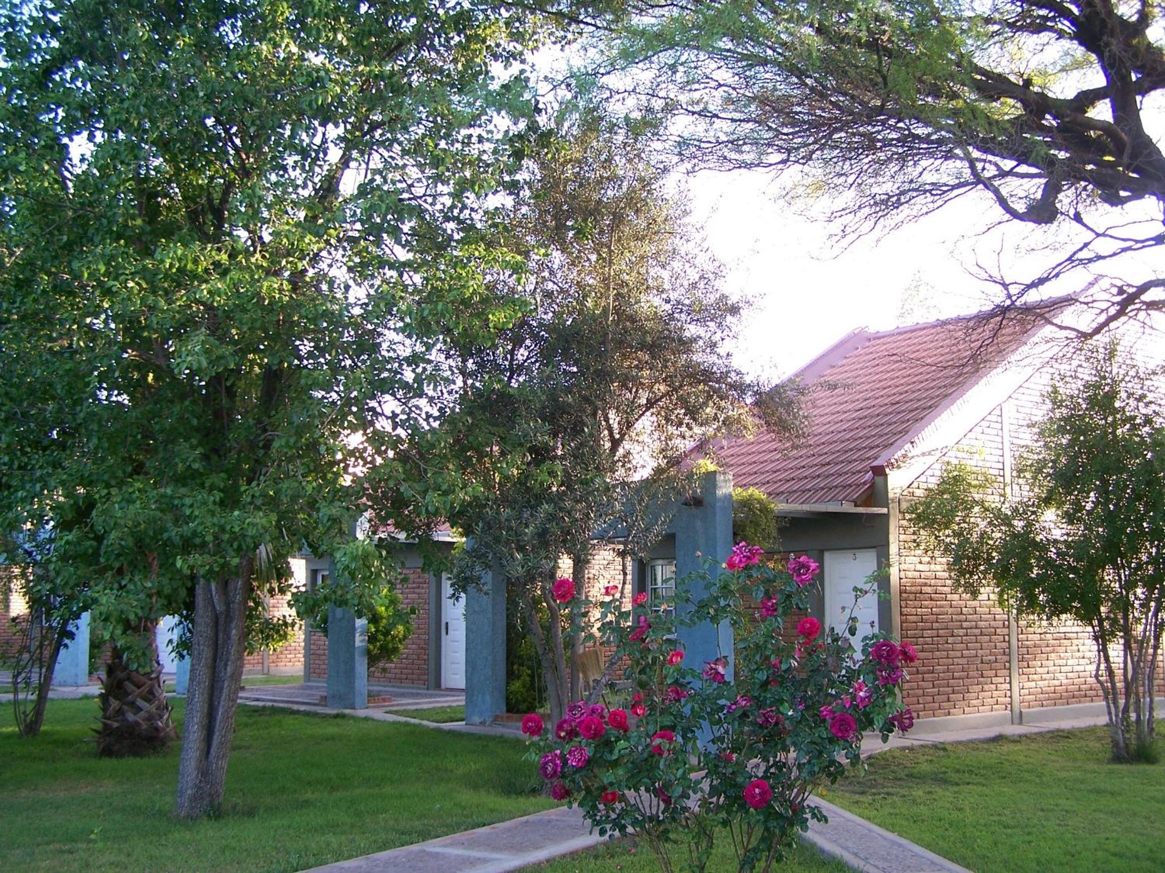 Cabañas y Hotel Ebemys
