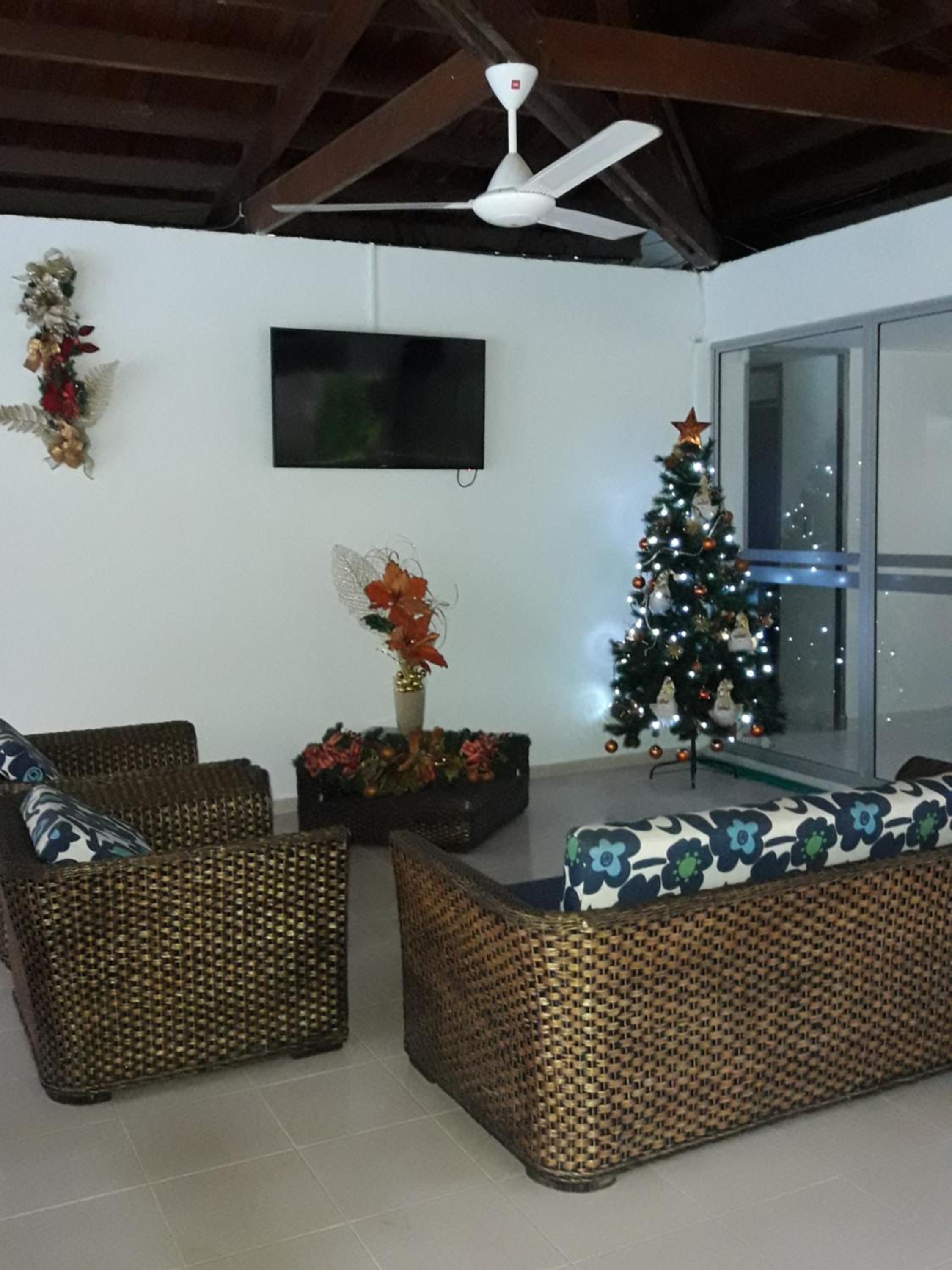 girardot resort apto102