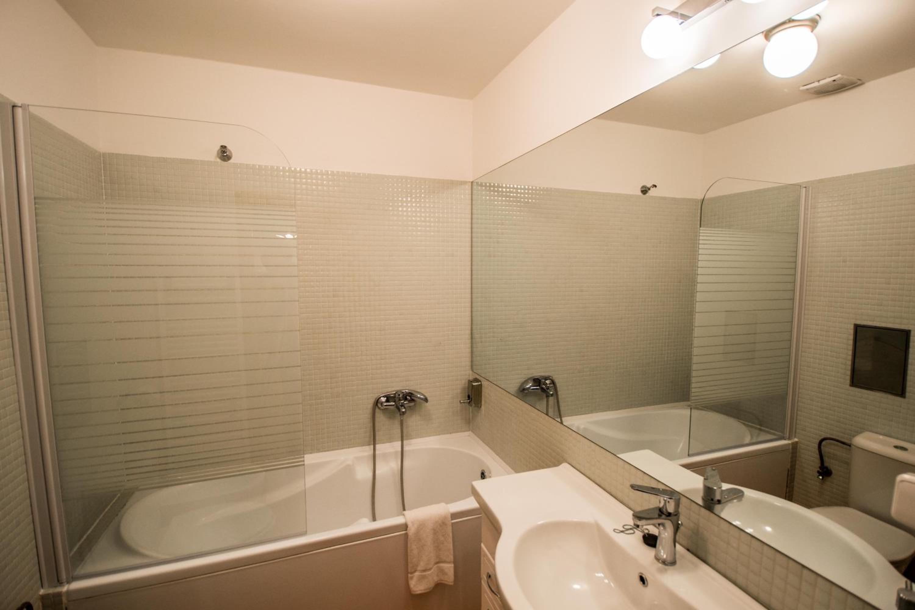 Stylish Apartments close to Eden Garden