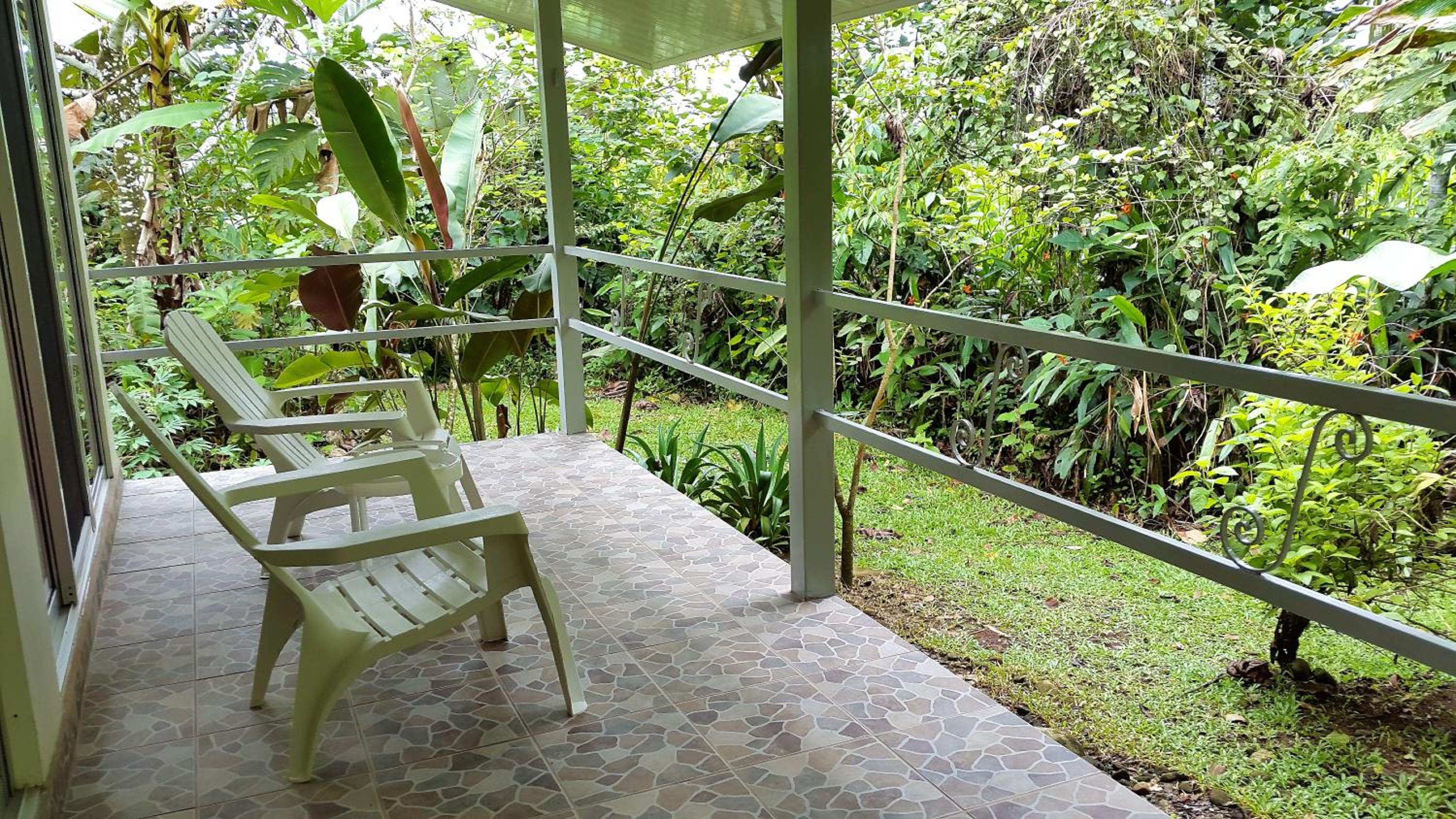 Tropical Paradise Bungalows