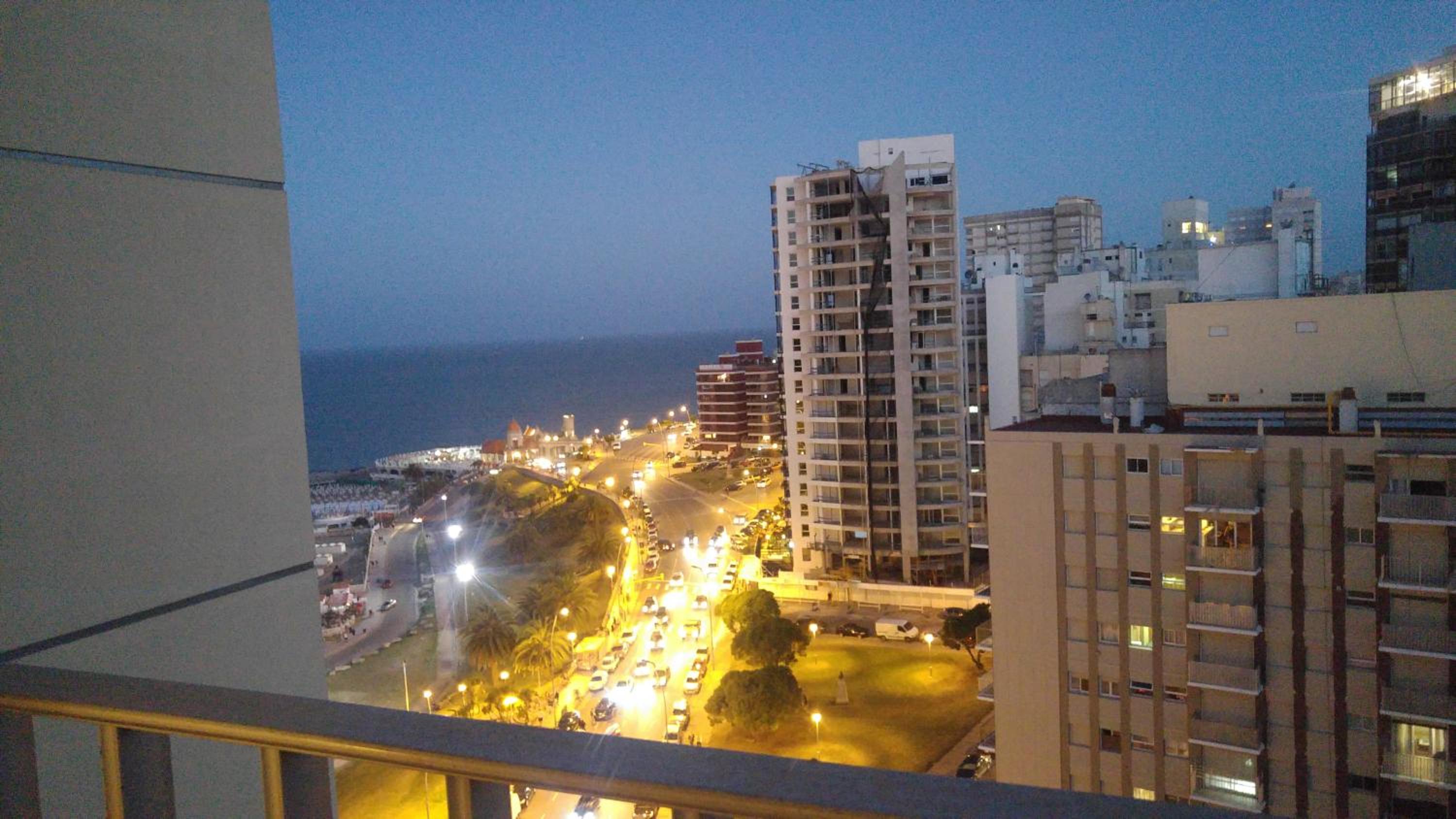 Luminoso Monoambiente - Vista al Mar - Ed. Havanna