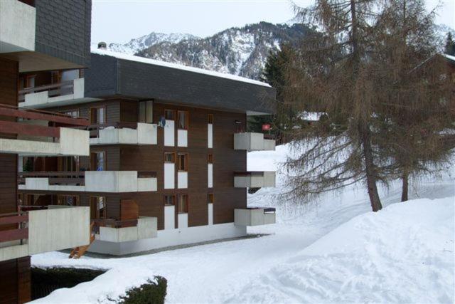 Bellevue A; nr. 301.