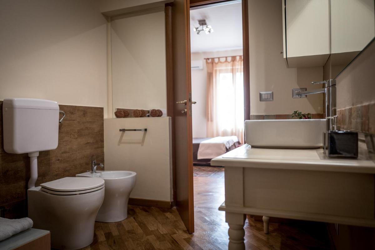 Palazzo Cosentino view 5