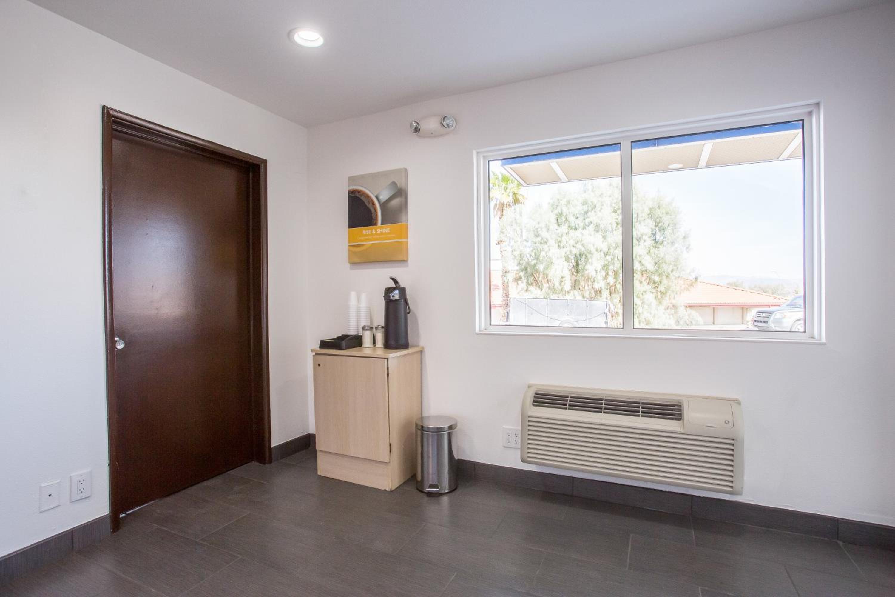 Motel 6-Needles, CA