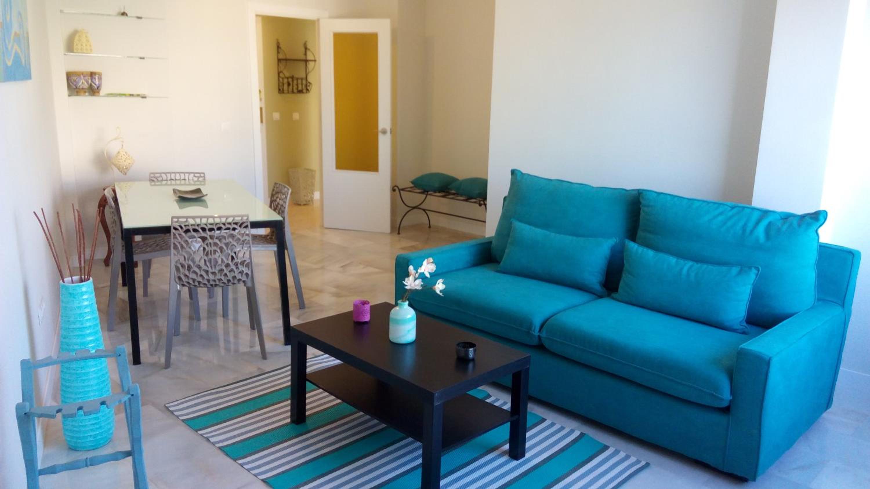 Quiet Downtown Apartament