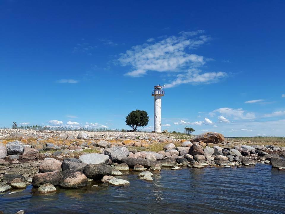 Kapteni Holiday House
