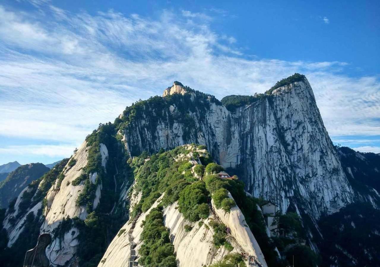 Huashan International Youth Hostel